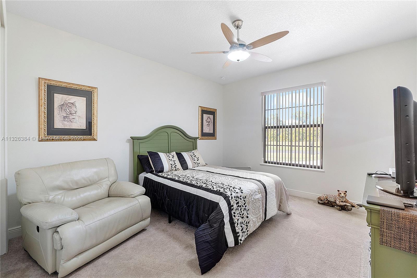 OAK ISLAND ESTATES SUB - Residential