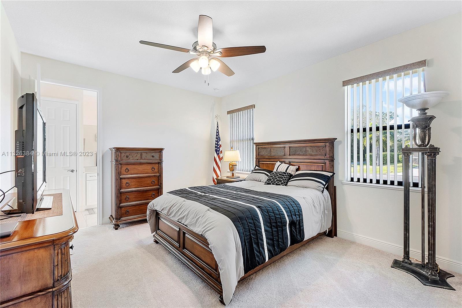 OAK ISLAND ESTATES SUB - Residential