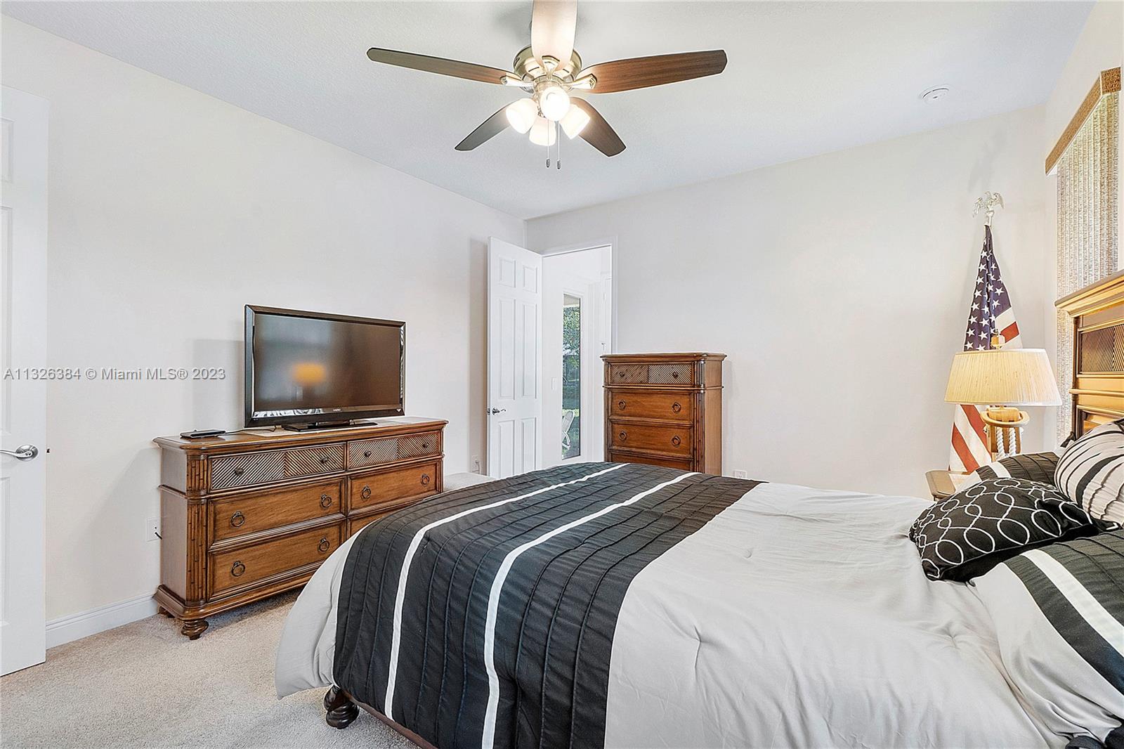 OAK ISLAND ESTATES SUB - Residential