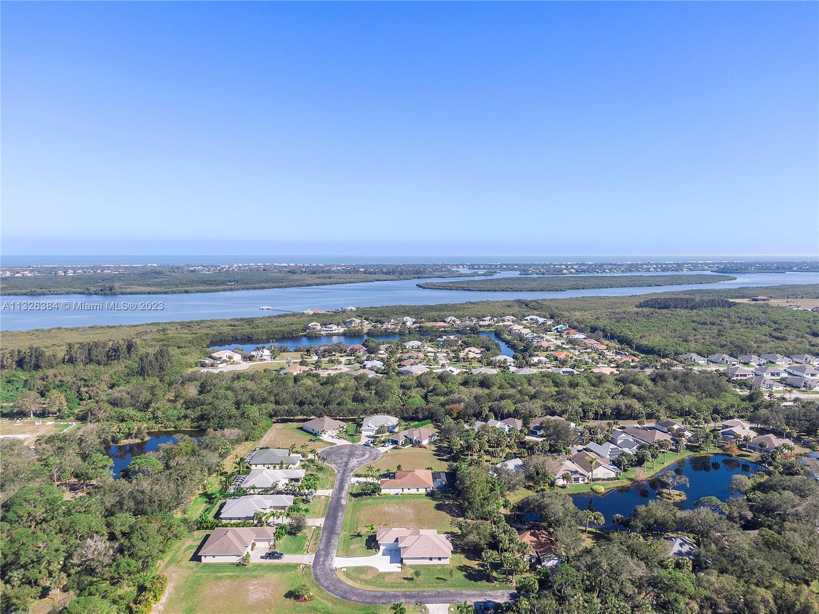 OAK ISLAND ESTATES SUB - Residential