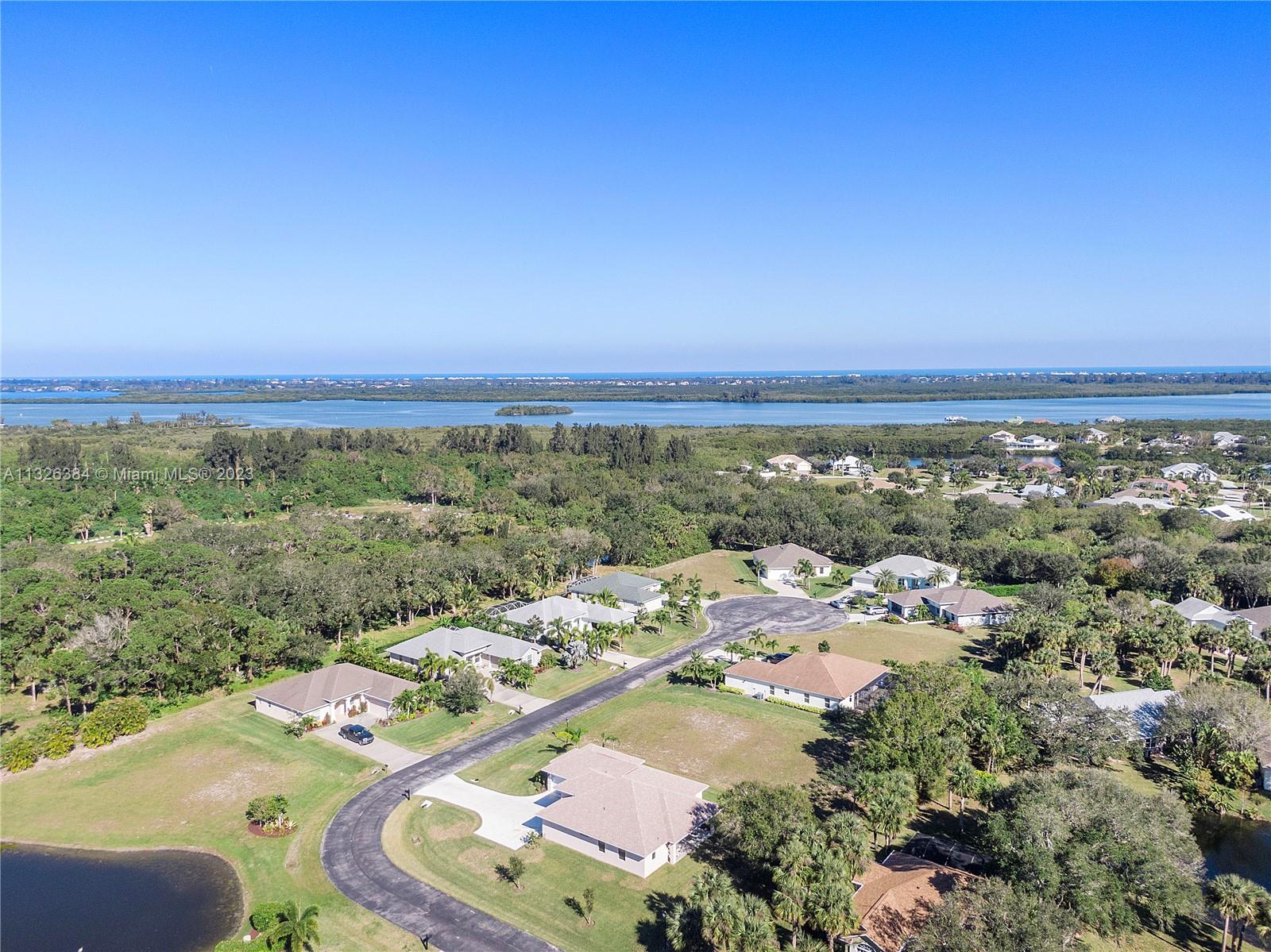 OAK ISLAND ESTATES SUB - Residential