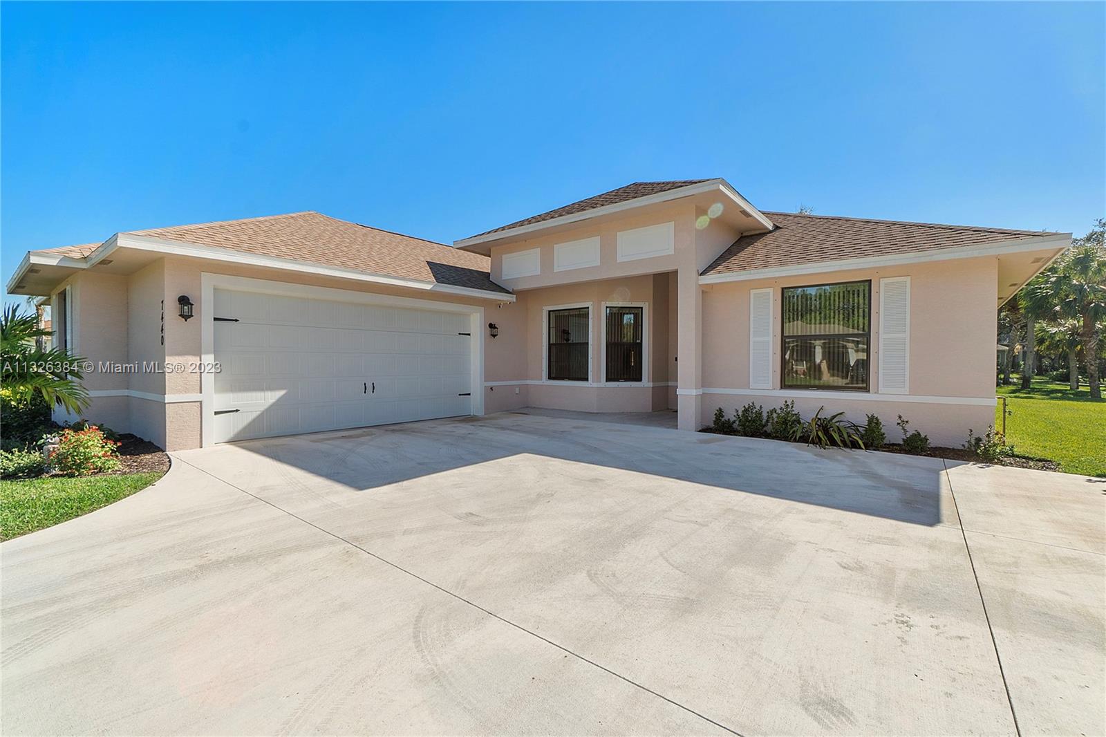 OAK ISLAND ESTATES SUB - Residential