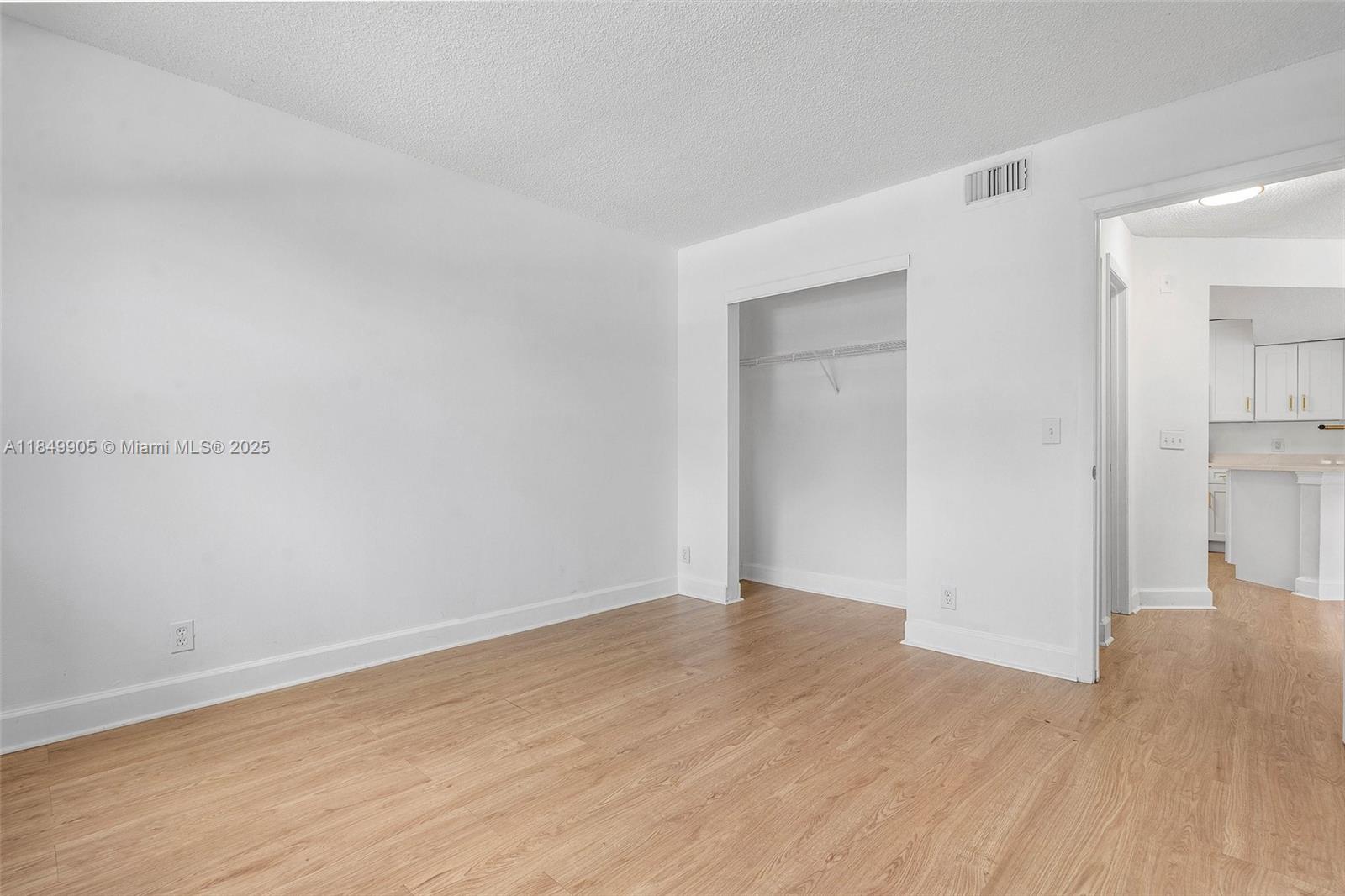 EDGEWATER CONDO - Residential