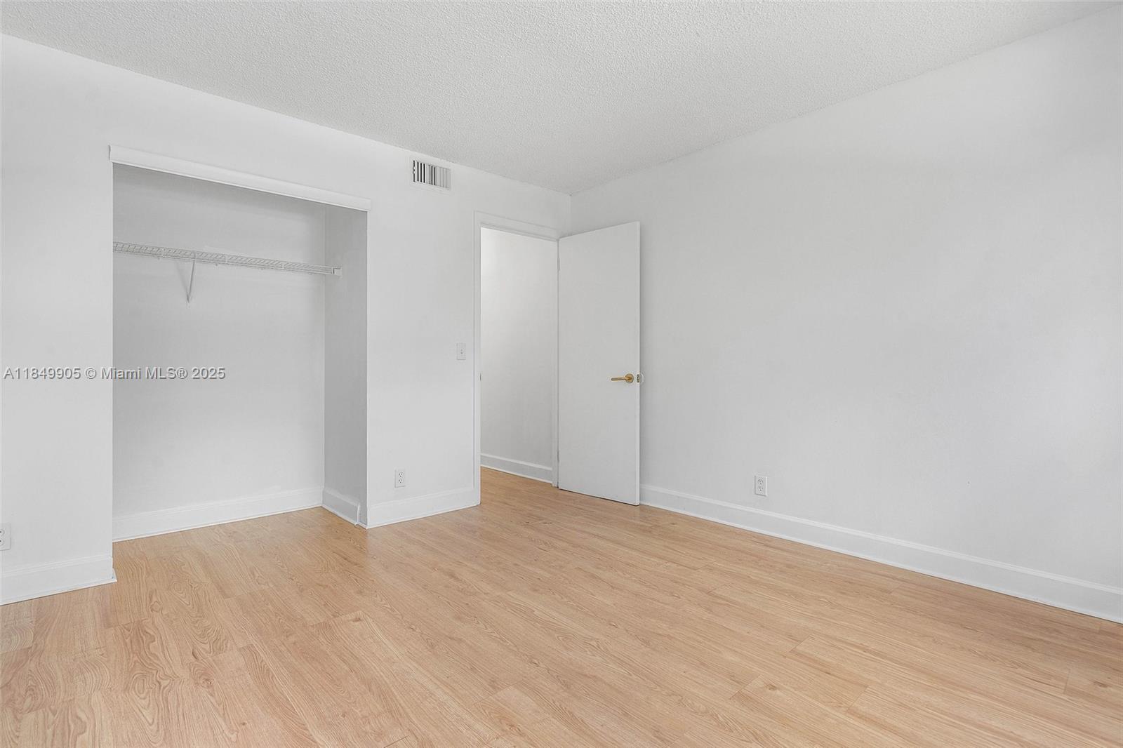 EDGEWATER CONDO - Residential