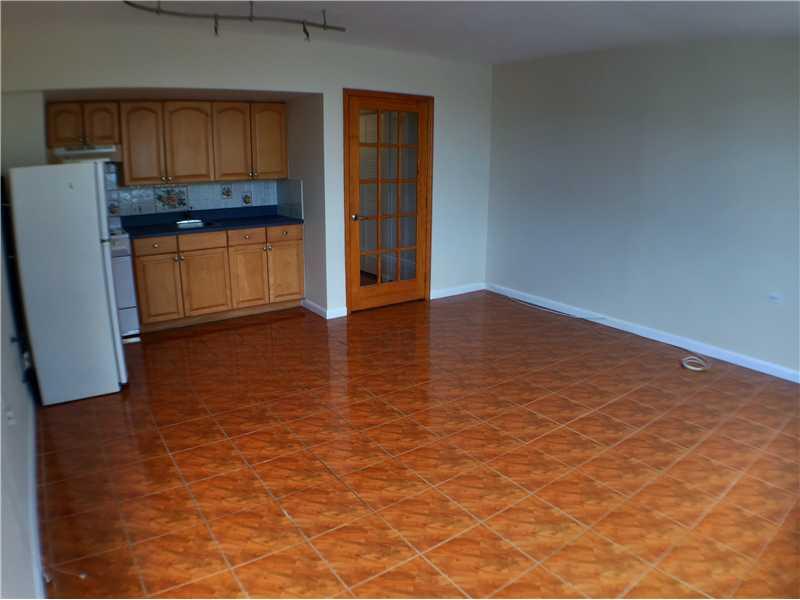 BAY GARDEN MANOR CONDO - Residential Lease