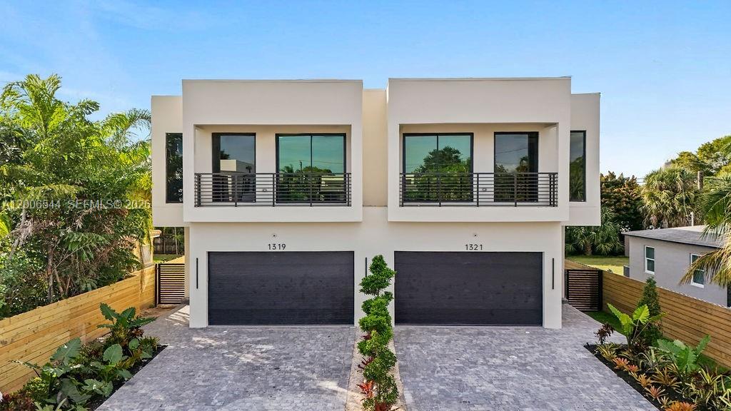 HOLIDAY HEIGHTS - Residential