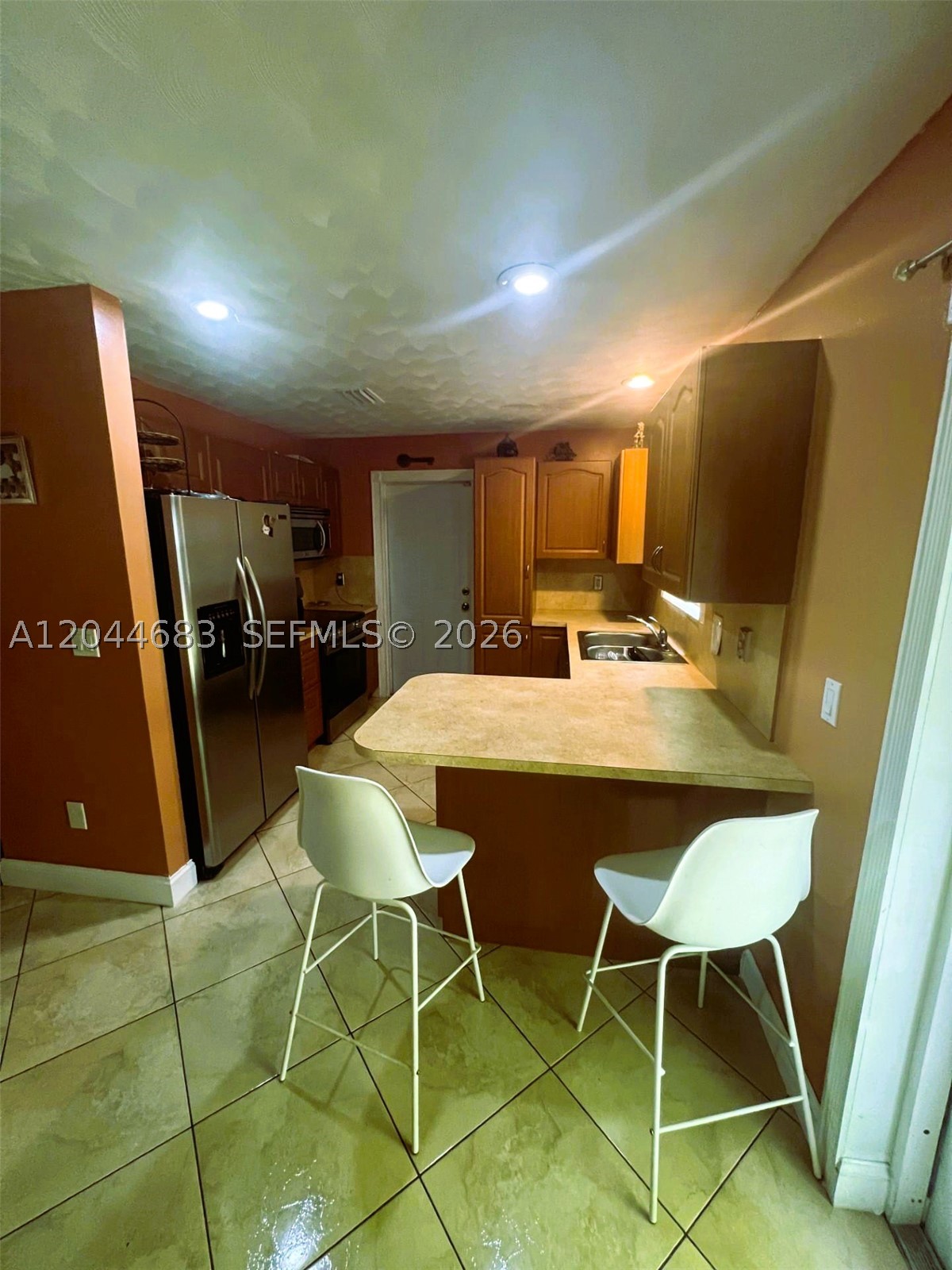MEADOW WOOD MANOR SEC 7 - Residential
