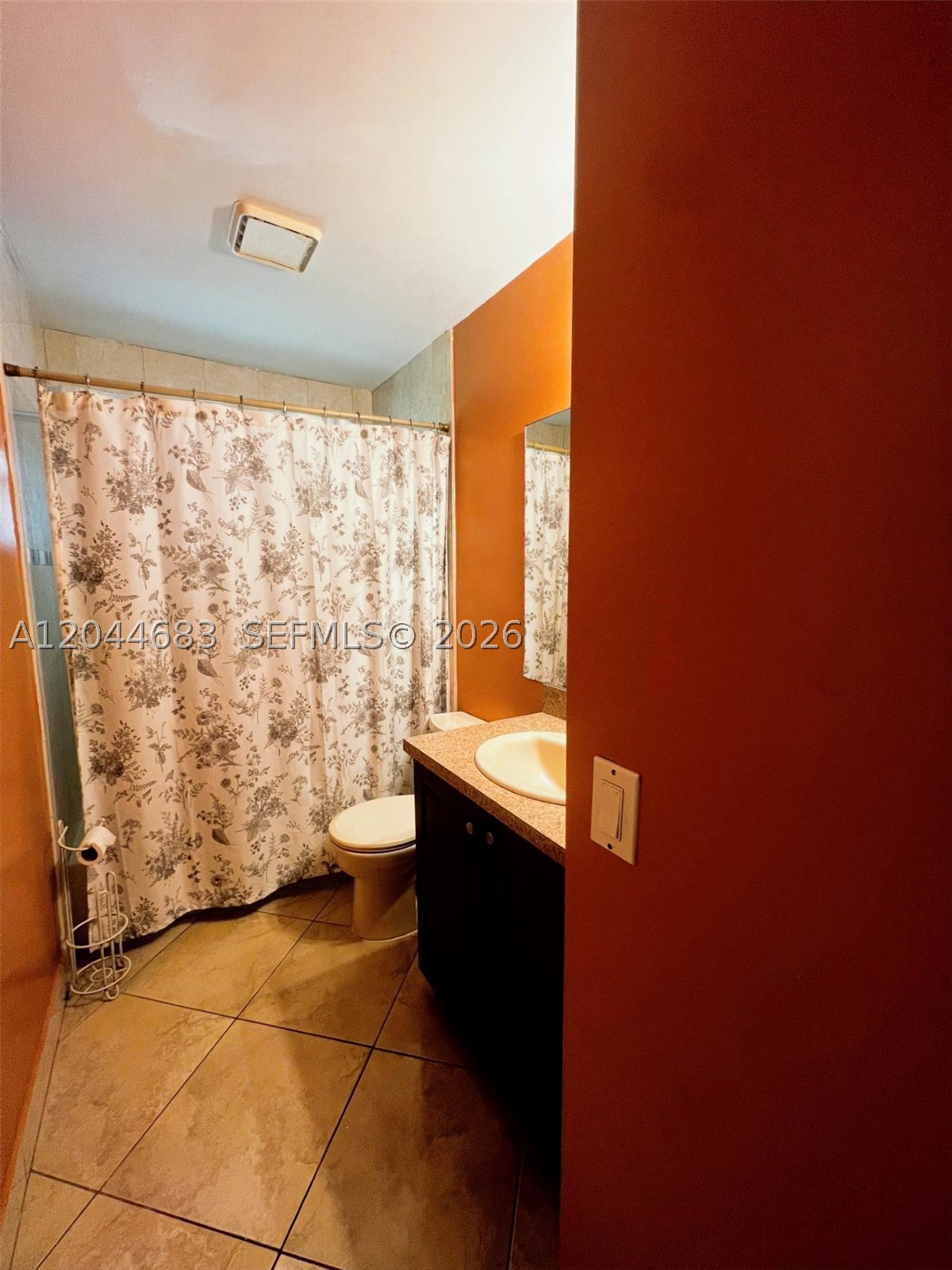 MEADOW WOOD MANOR SEC 7 - Residential