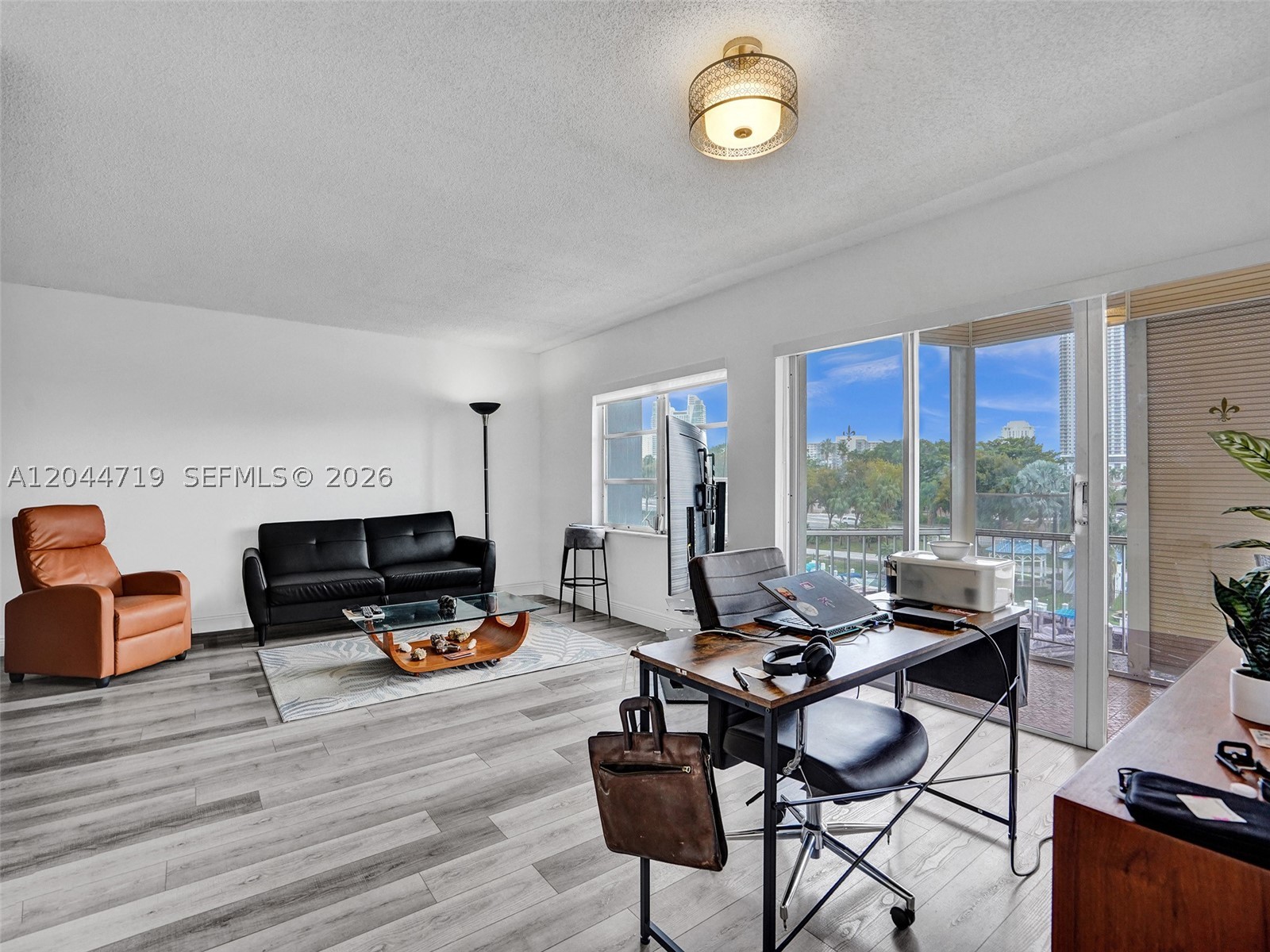 FAIRWAYS RIVIERA VIEWS - Residential
