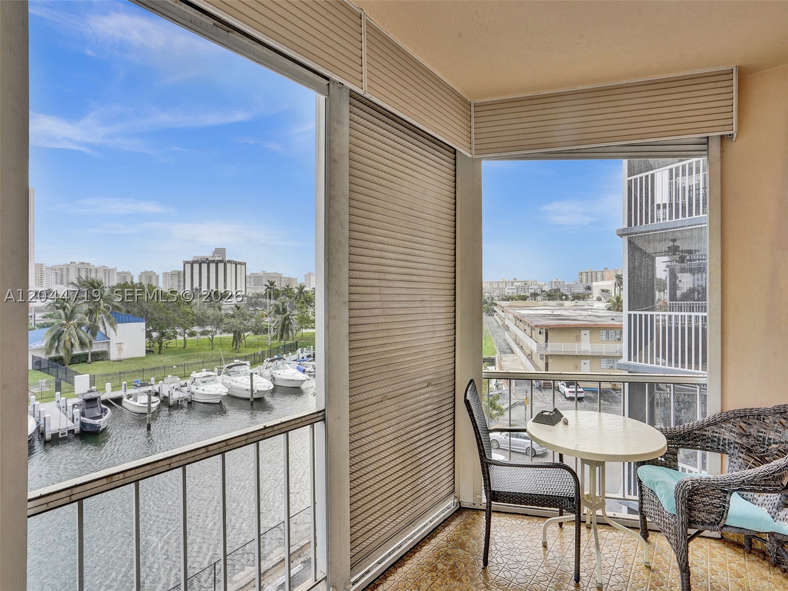 FAIRWAYS RIVIERA VIEWS - Residential