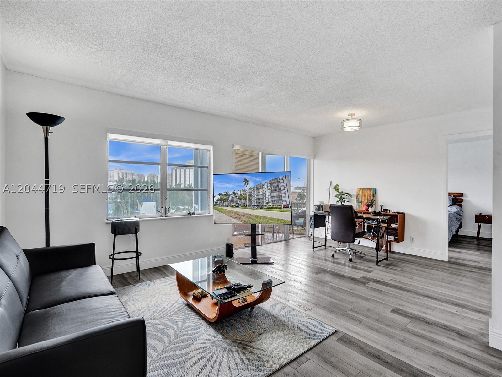 FAIRWAYS RIVIERA VIEWS - Residential