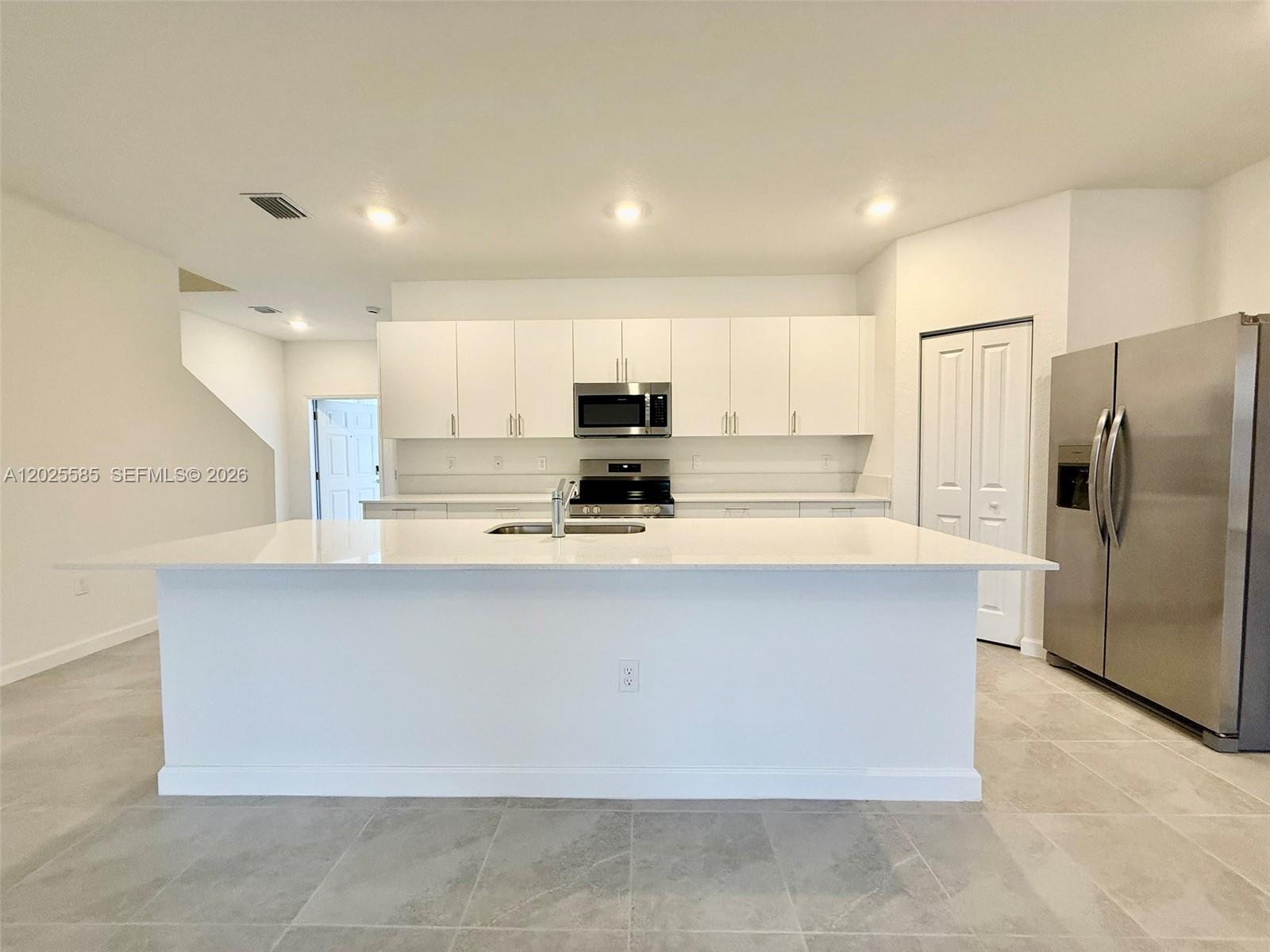 Brand new townhouse in the heart of Hollywood, built in 2025! 3 beds / 2 baths with 2 car garage. Featuring an open concept floor plan with an oversized kitchen and a large living area with natural light and modern finishes, Perfect for entertaining and everyday living. Beautiful turf back yard for perfect outdoor experience. Community offers clubhouse with a pool and fitness center, located minutes away from I95, best shopping centers, Hard Rock, Dania Pointe and restaurants. A must see!