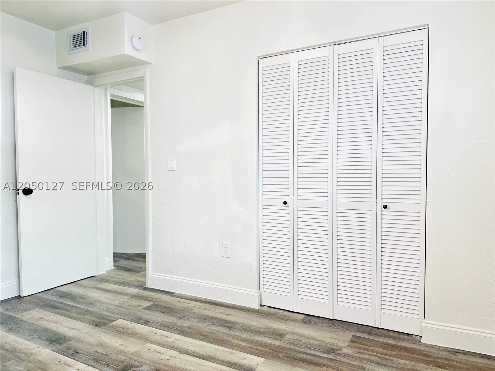 HIGHLAND PARK - Residential Lease