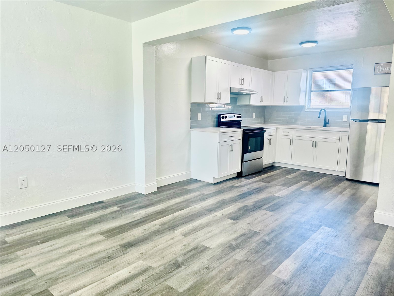 HIGHLAND PARK - Residential Lease