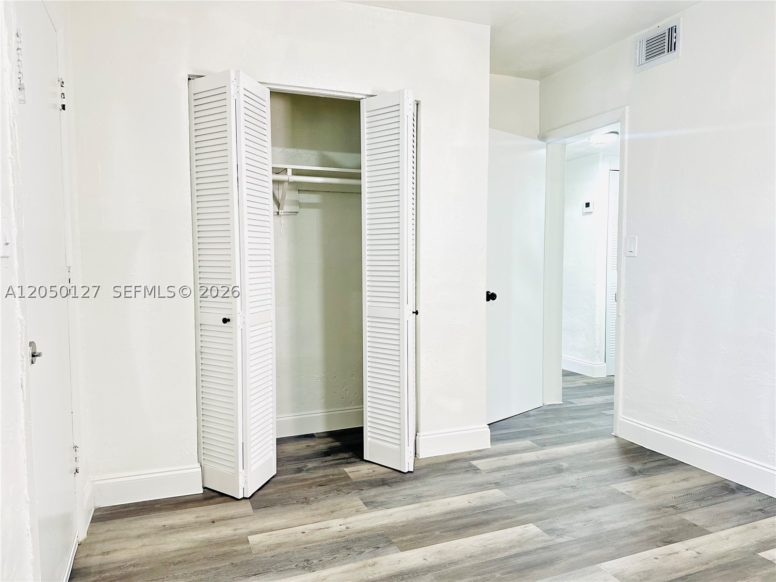 HIGHLAND PARK - Residential Lease