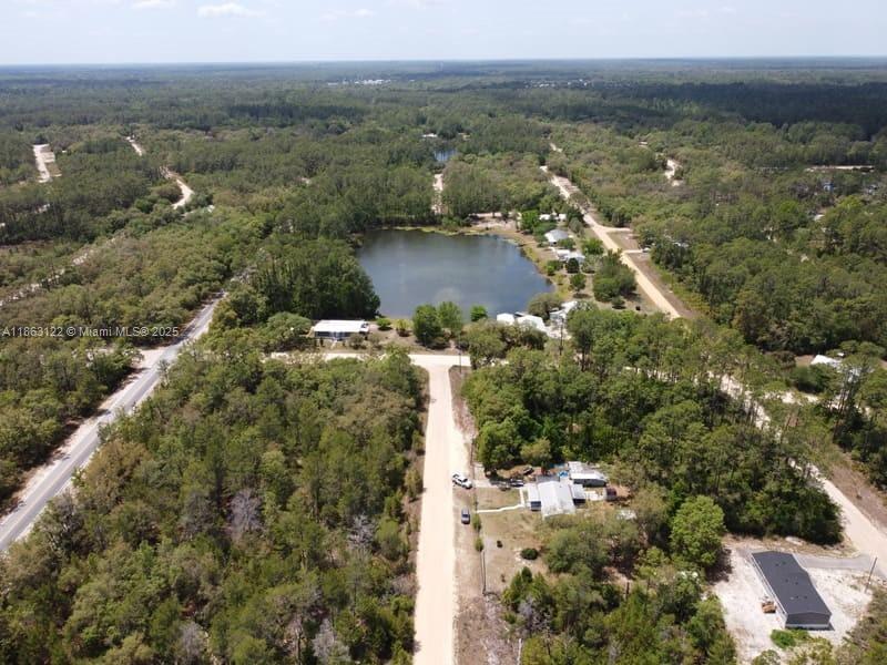 INTERLACHEN LAKES ESTS - Land