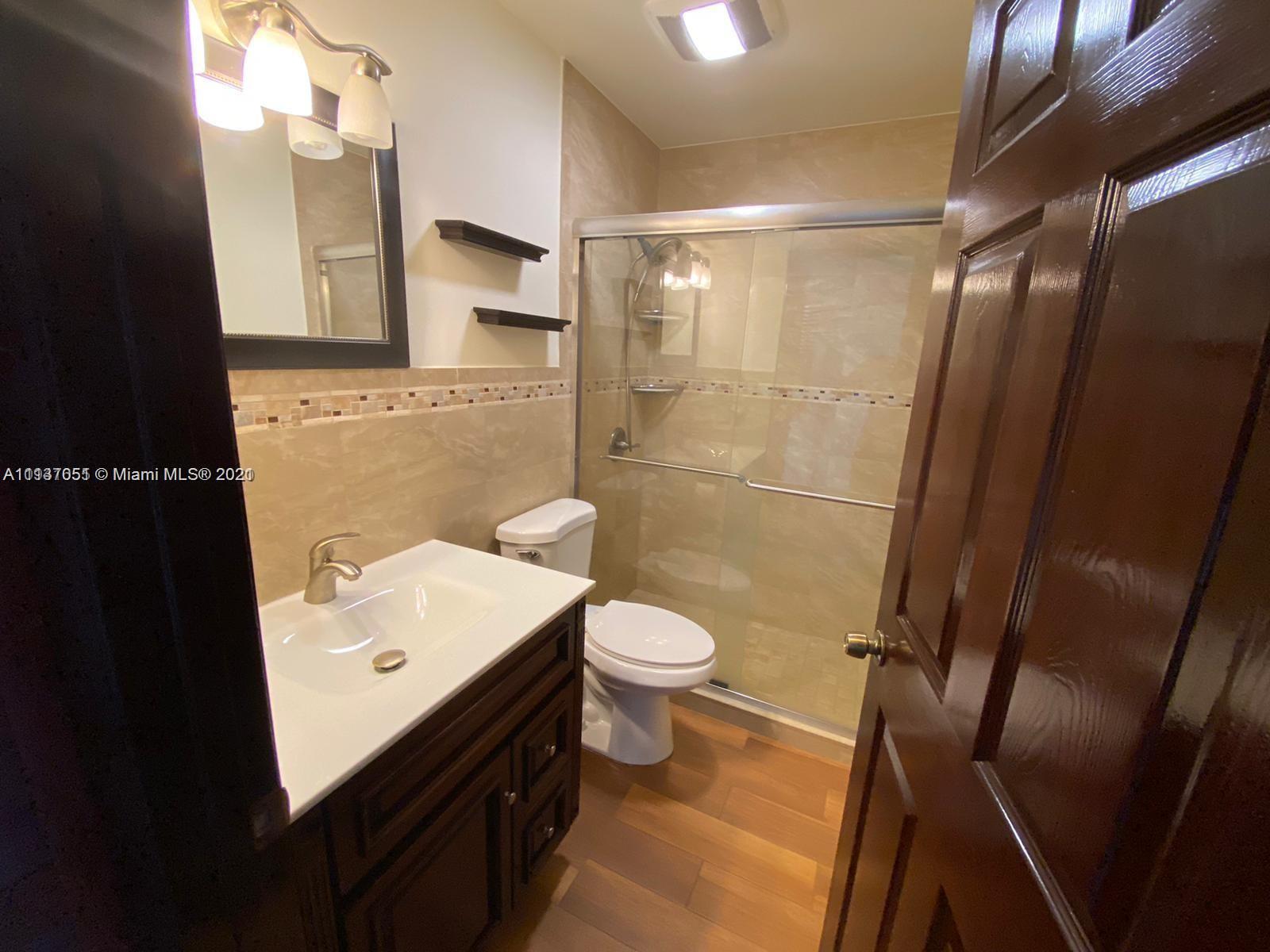 WINDMILL LAKES IV CONDO - Residential Lease