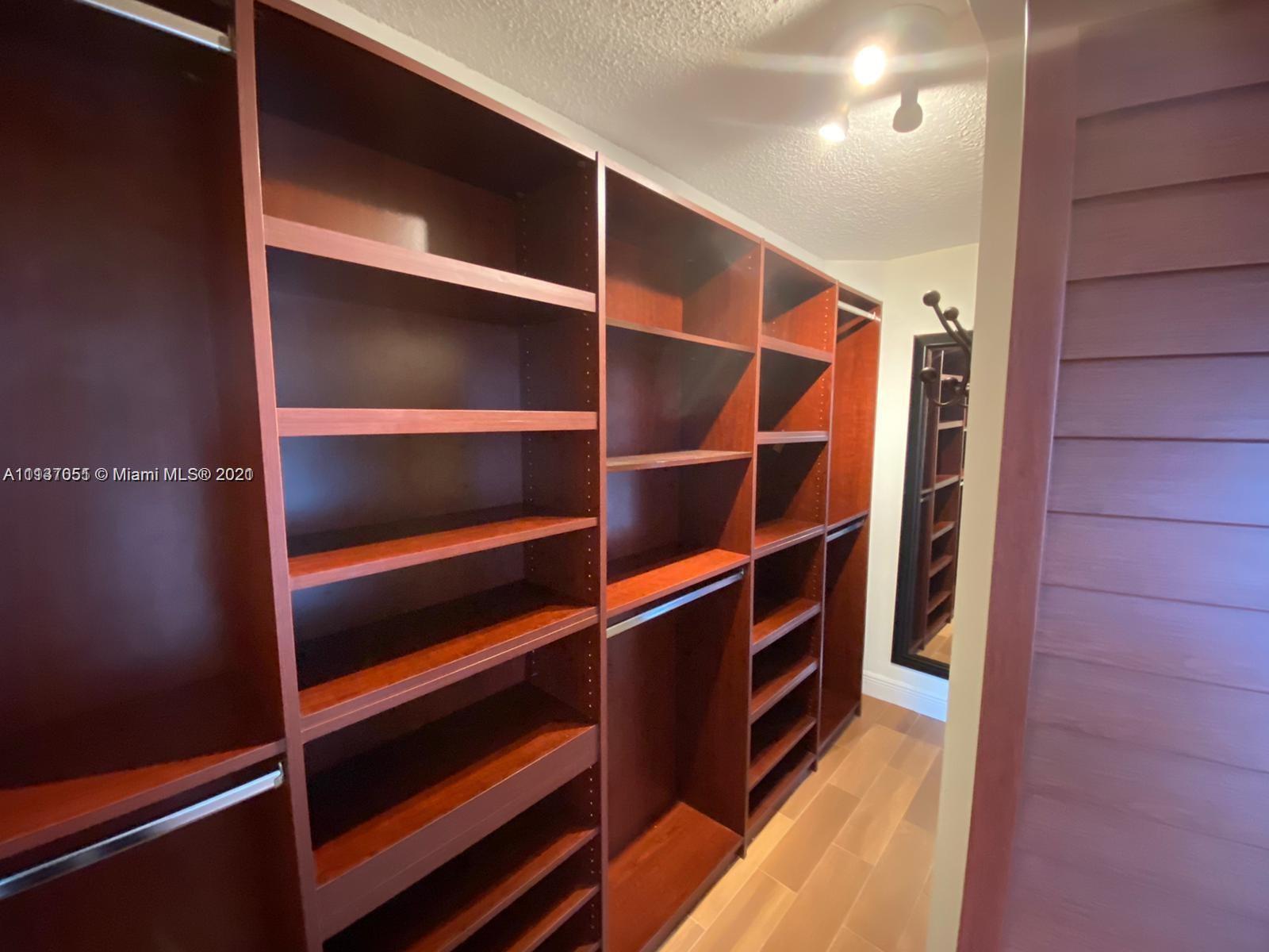 WINDMILL LAKES IV CONDO - Residential Lease