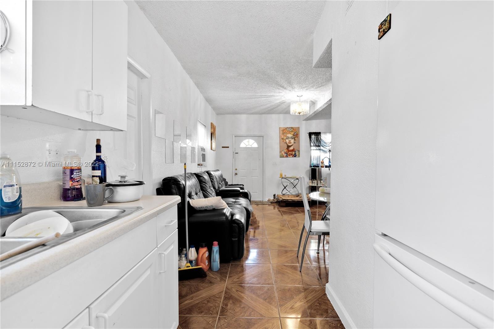 SWEETWATER GROVES .14 AC - Residential