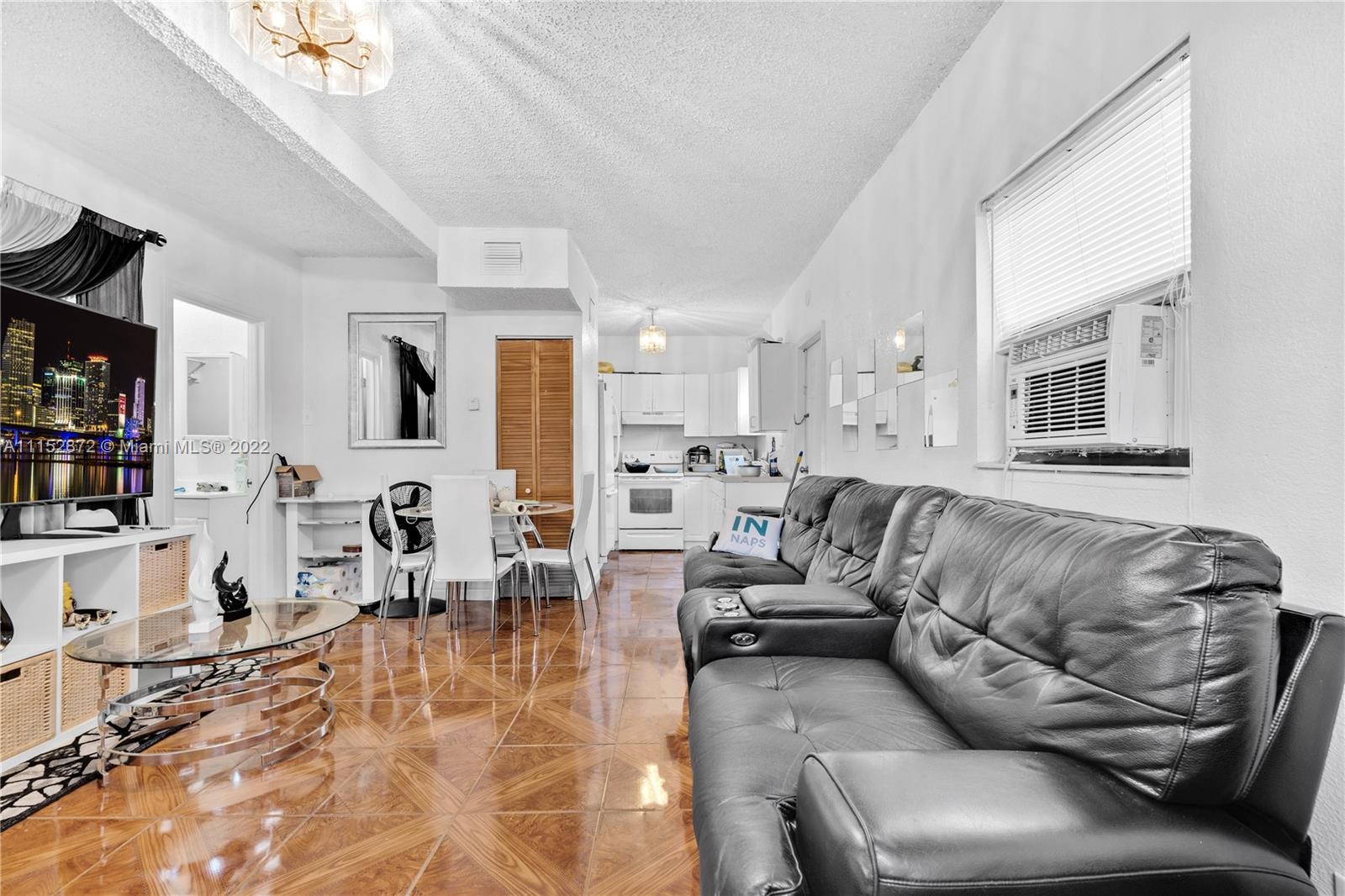 SWEETWATER GROVES .14 AC - Residential