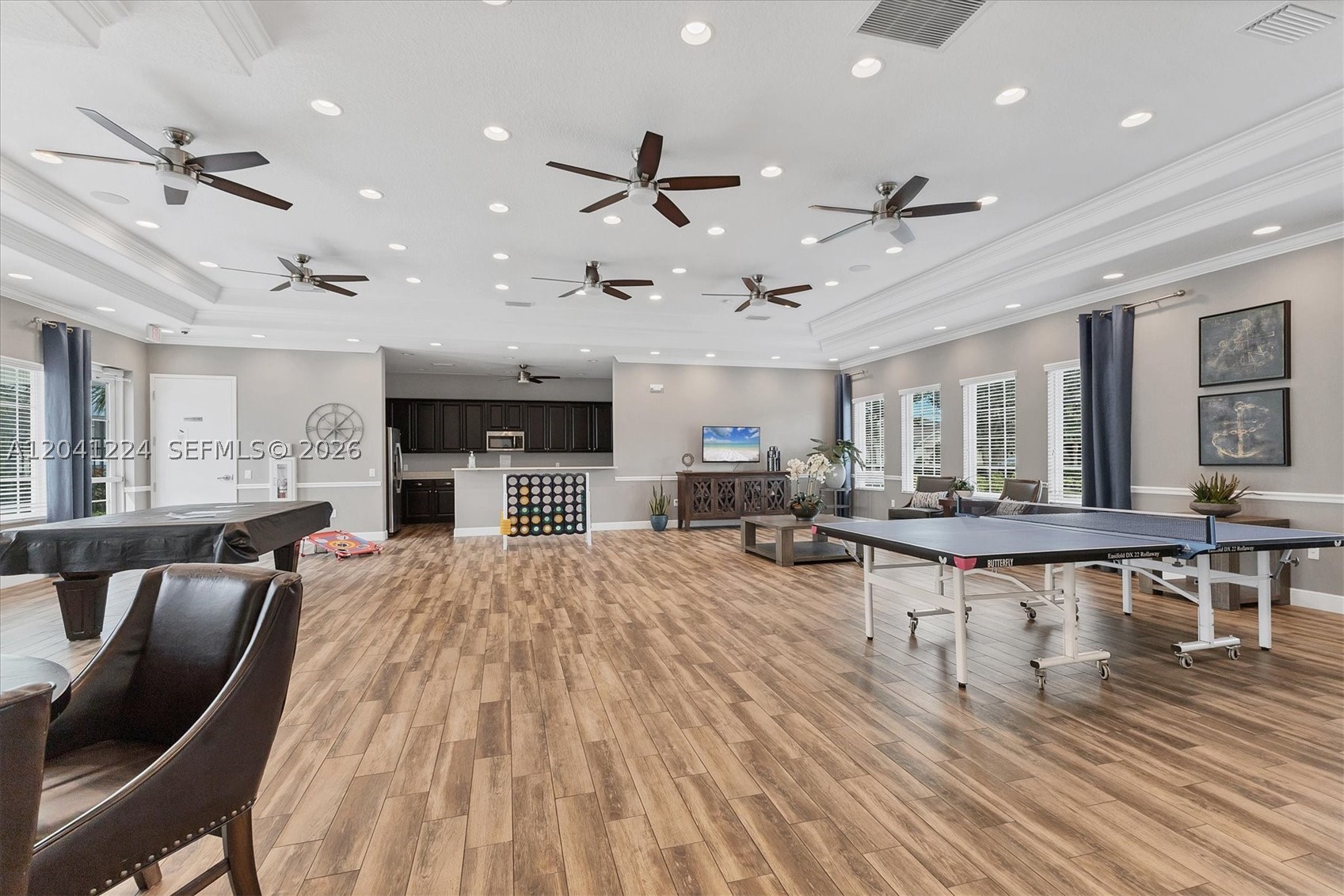 SUNSHINE VILLAGE PHASES - Residential
