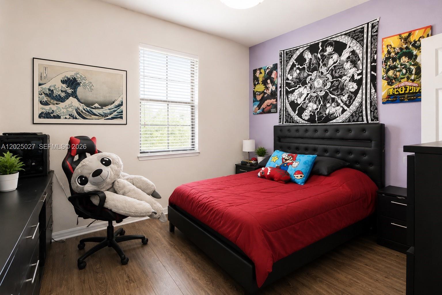AVENTURA AISLES - Residential
