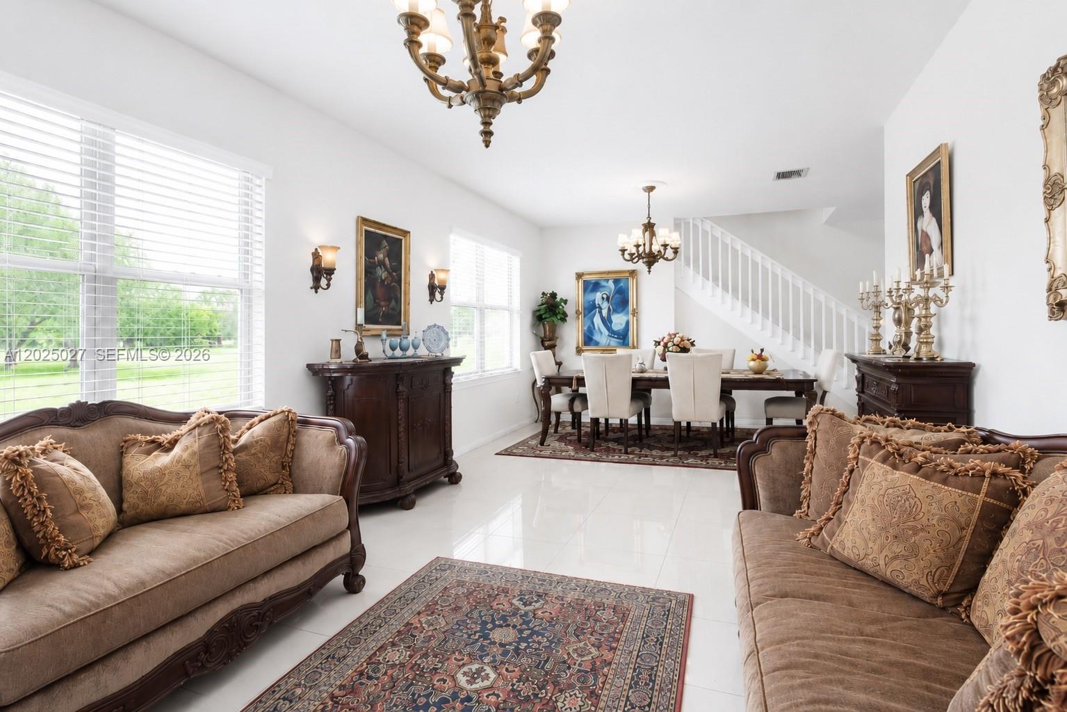 AVENTURA AISLES - Residential