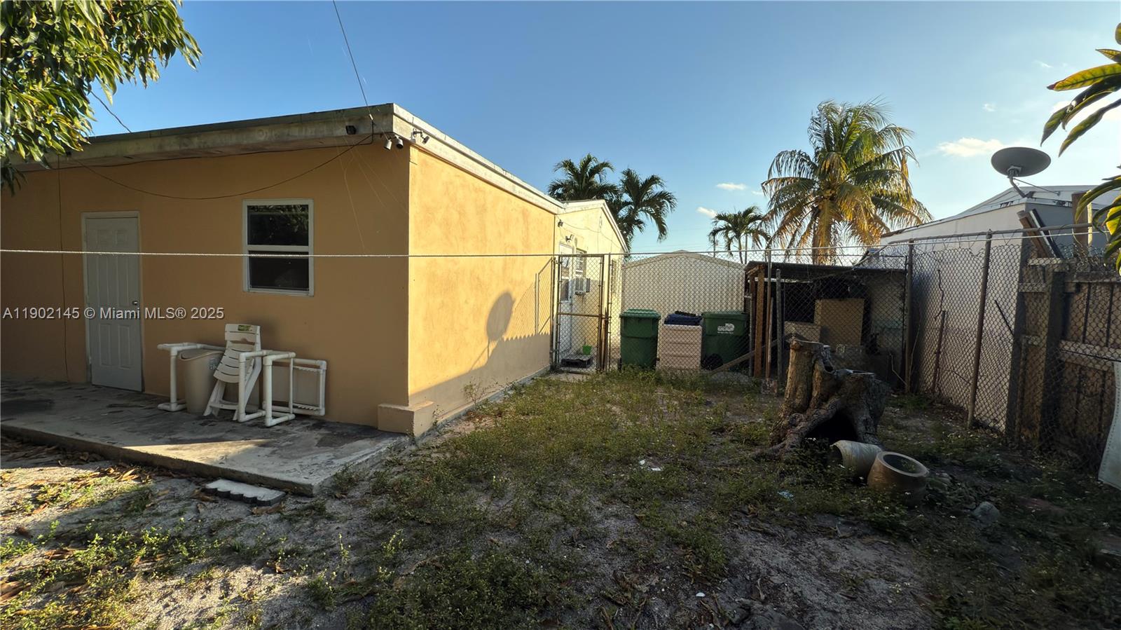 CAROL CITY - Residential