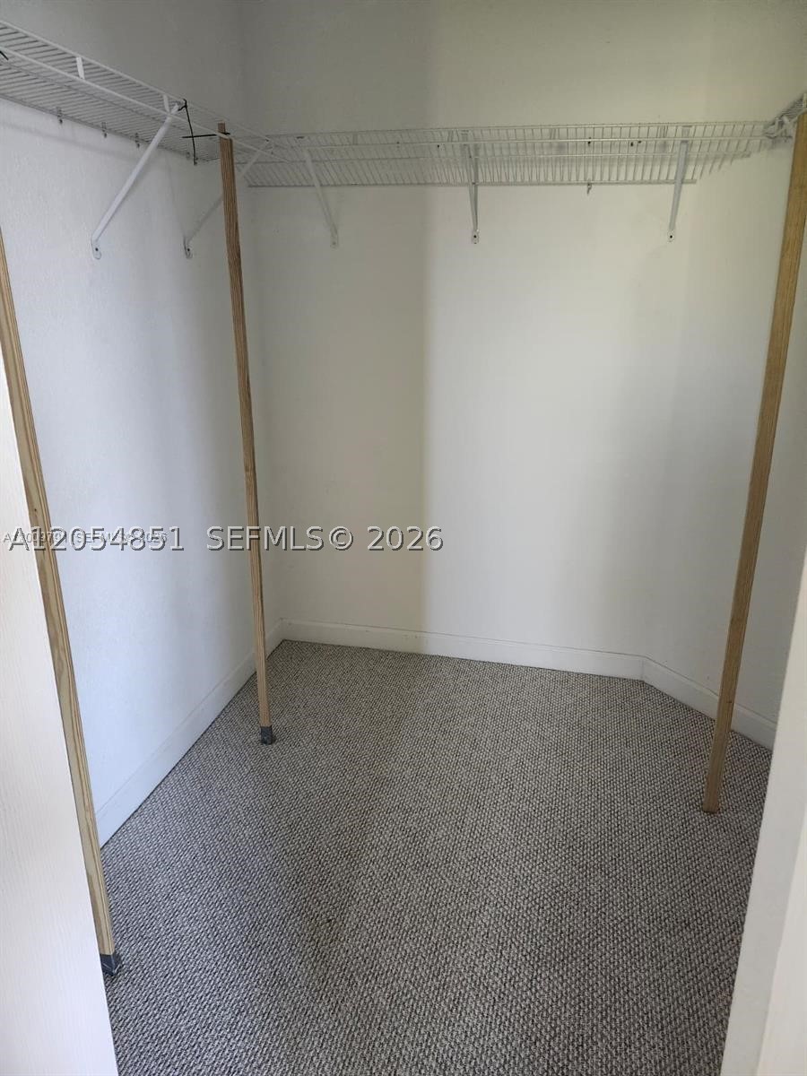 DORAL ISLES NORTH SEC TWO - Residential