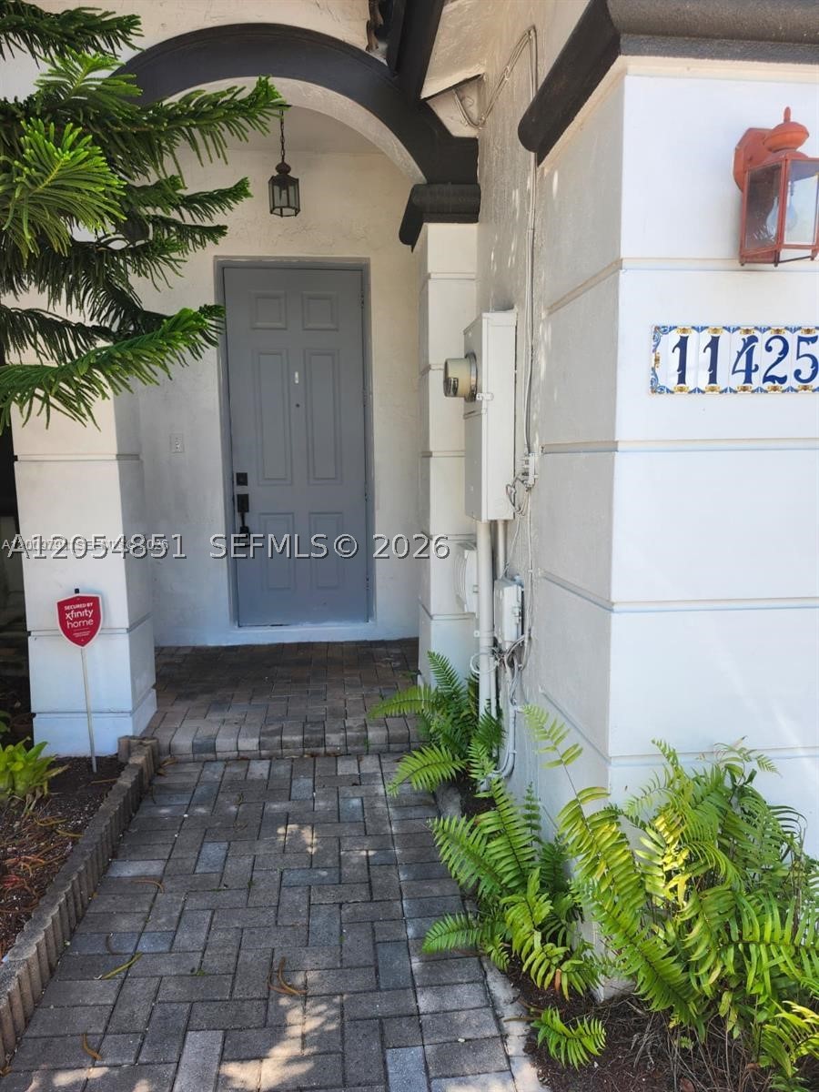 DORAL ISLES NORTH SEC TWO - Residential