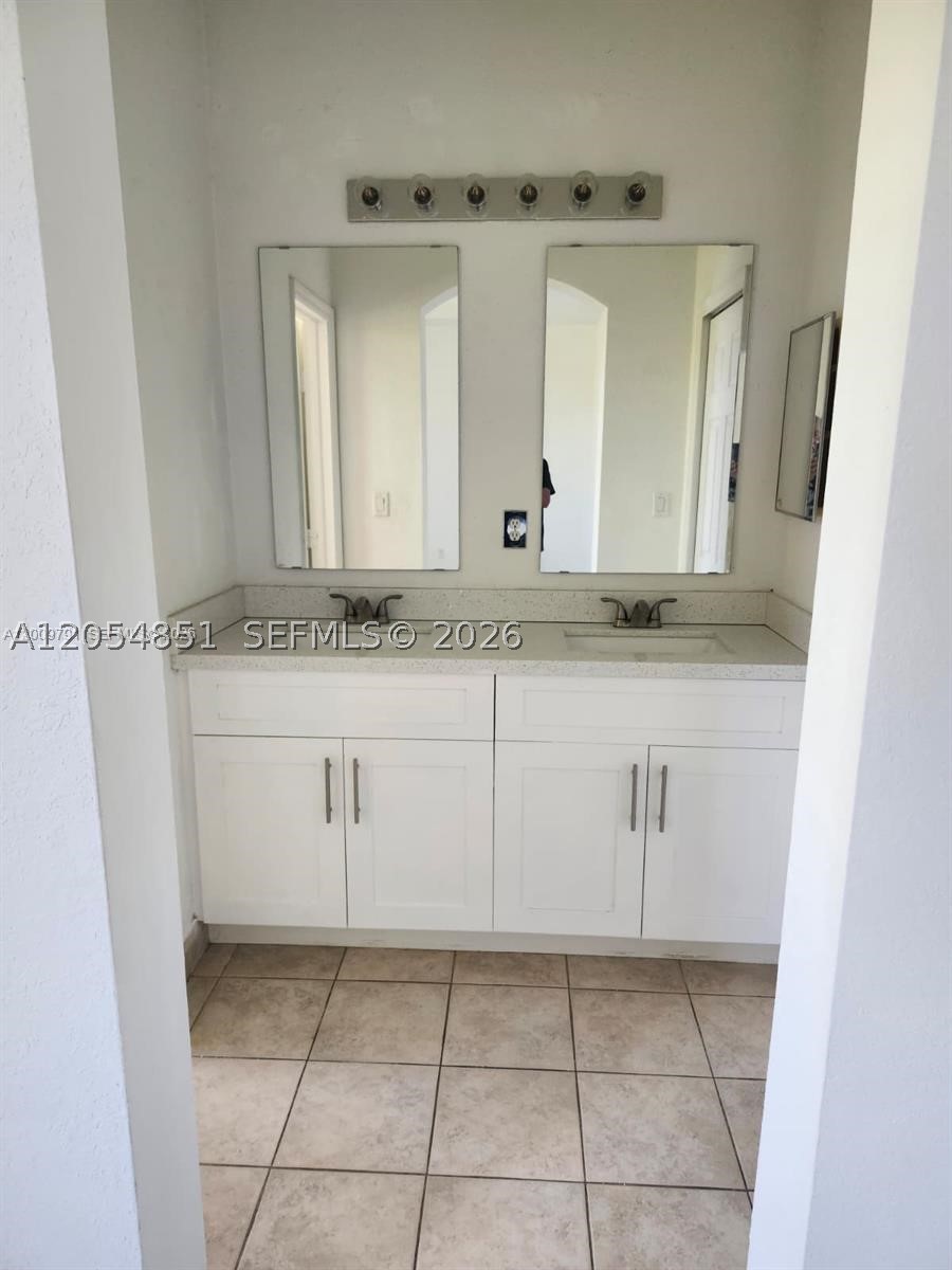 DORAL ISLES NORTH SEC TWO - Residential