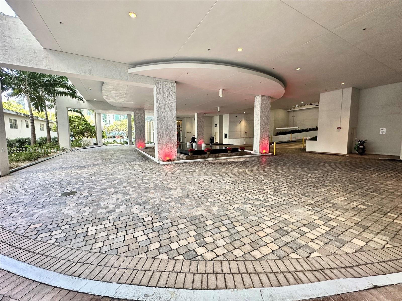 1060 BRICKELL CONDO - Residential Lease