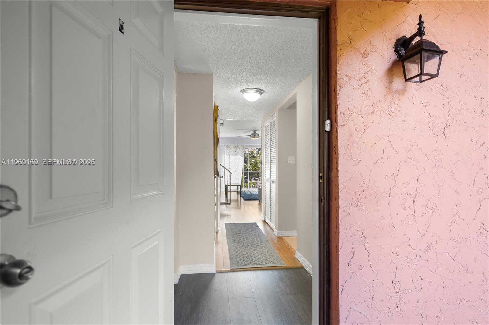 TENNIS CLUB DAVIS CONDO - Residential