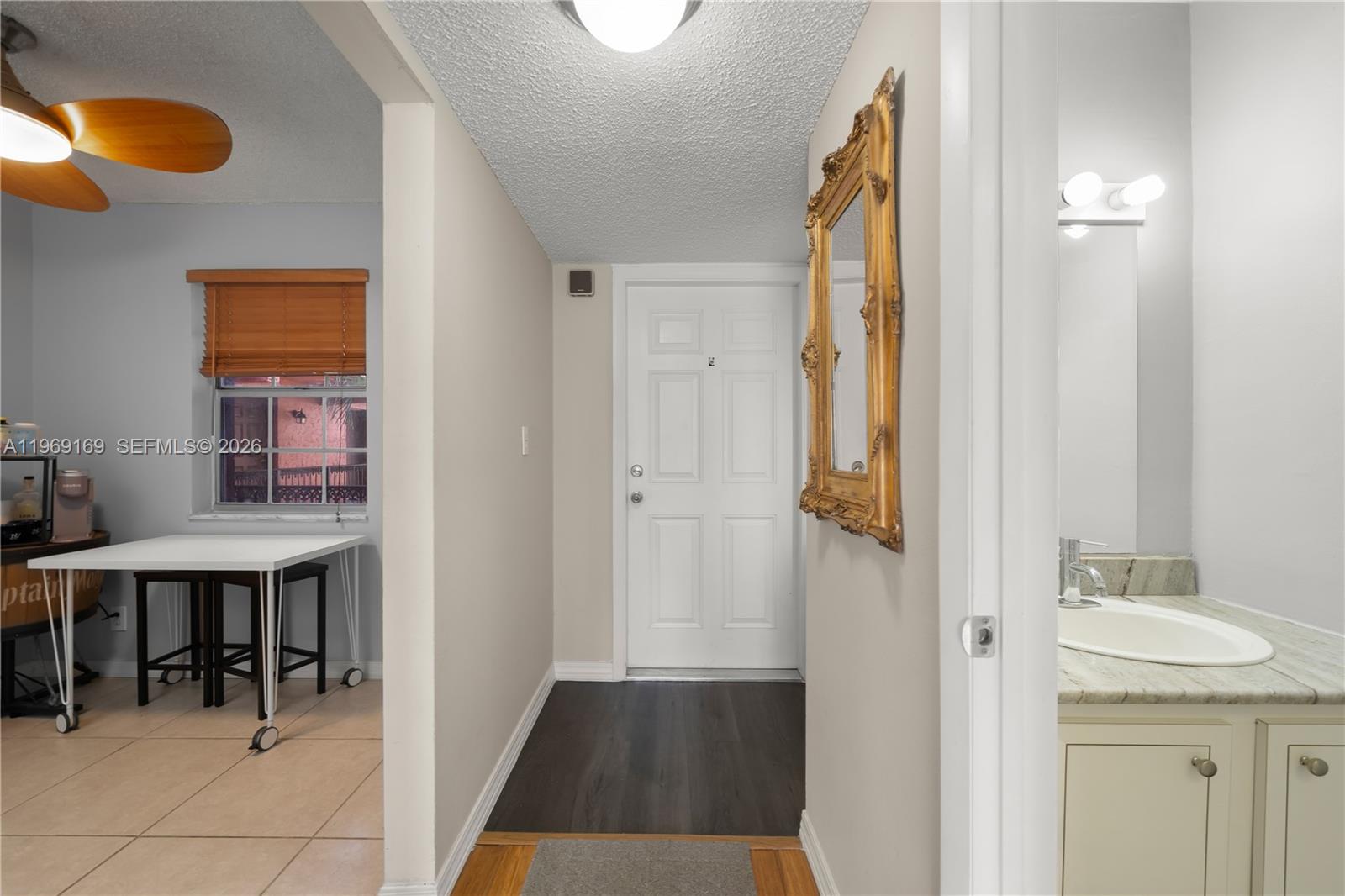 TENNIS CLUB DAVIS CONDO - Residential