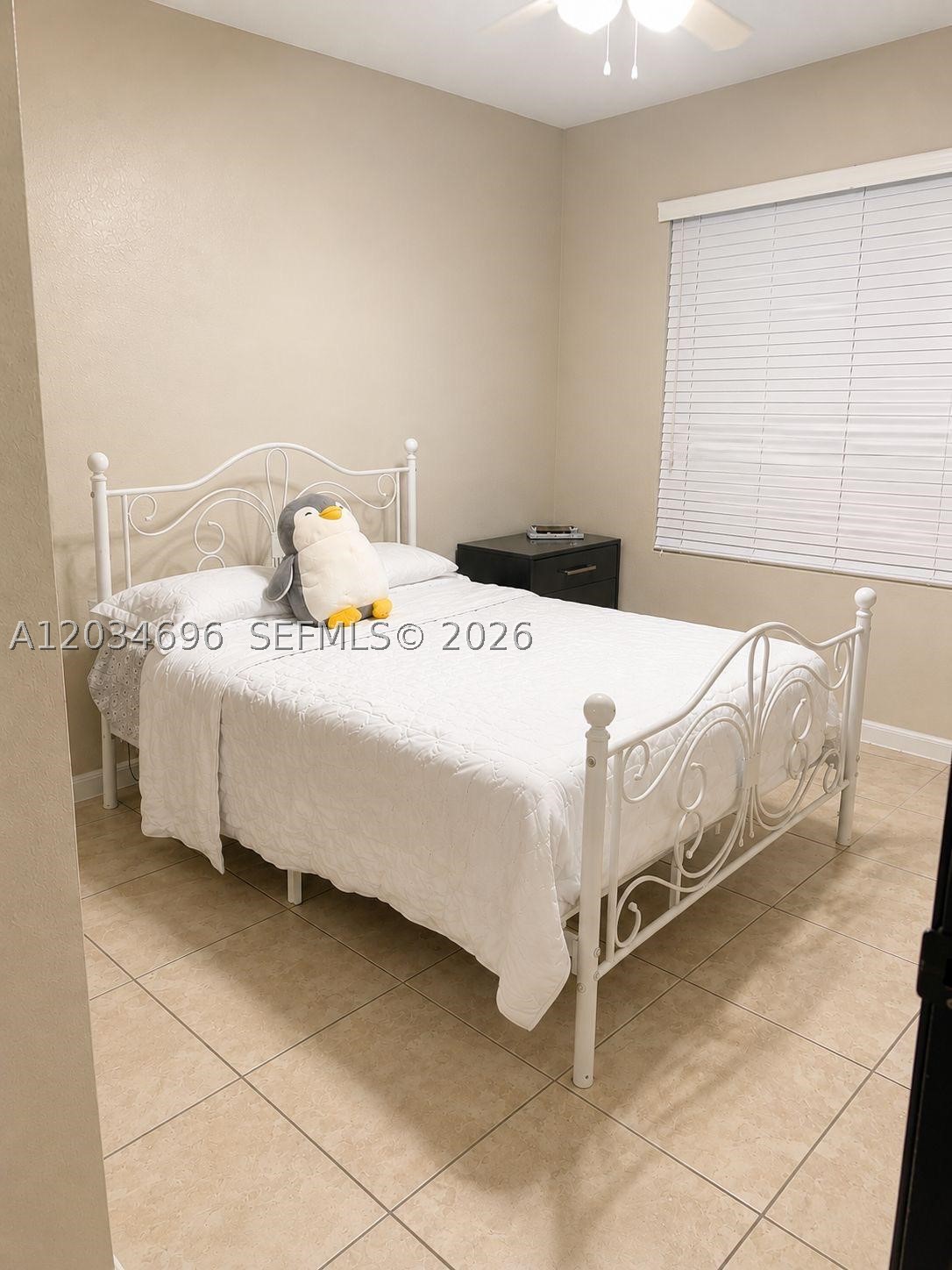 BAY GARDENS - Residential