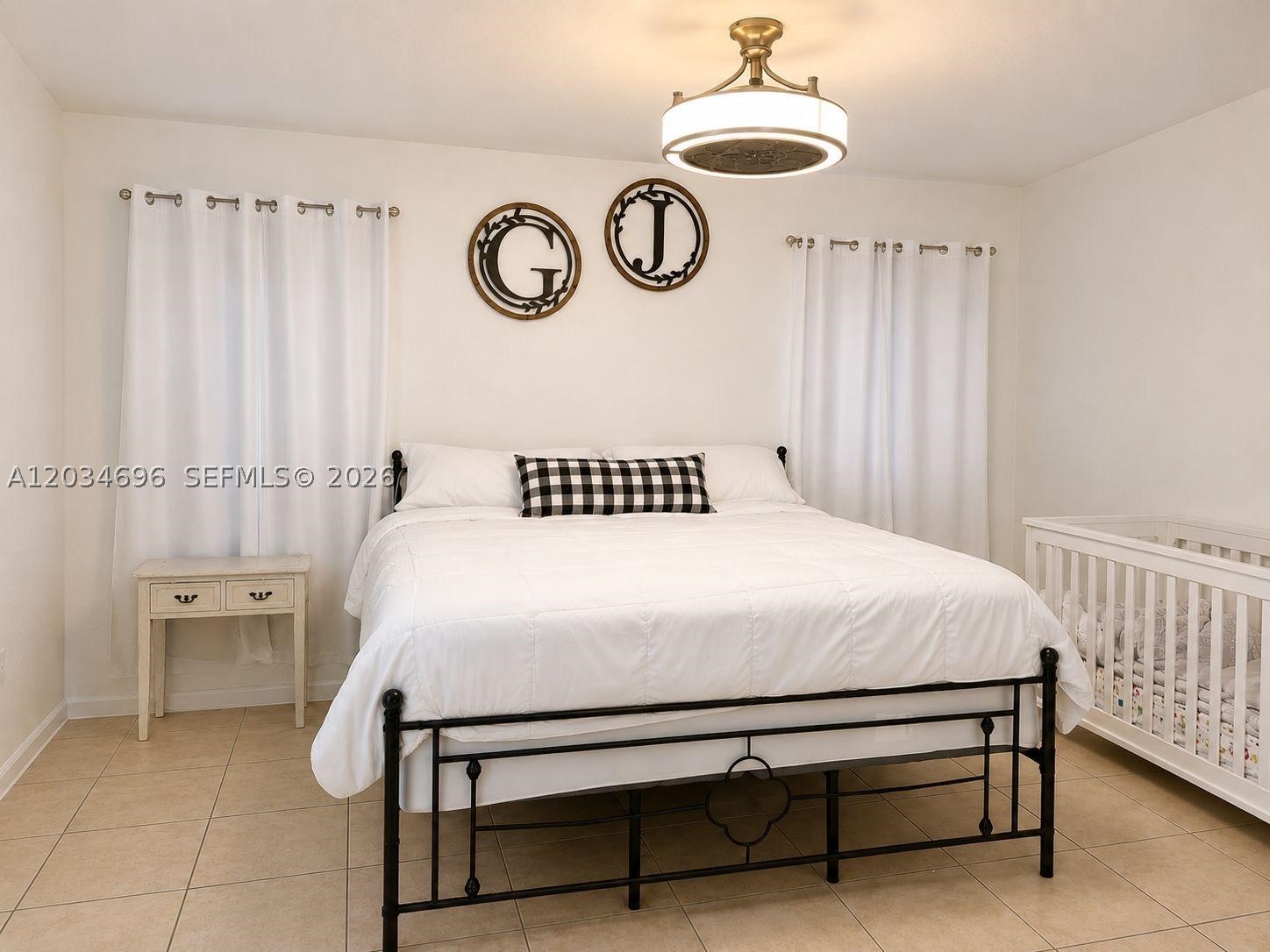 BAY GARDENS - Residential