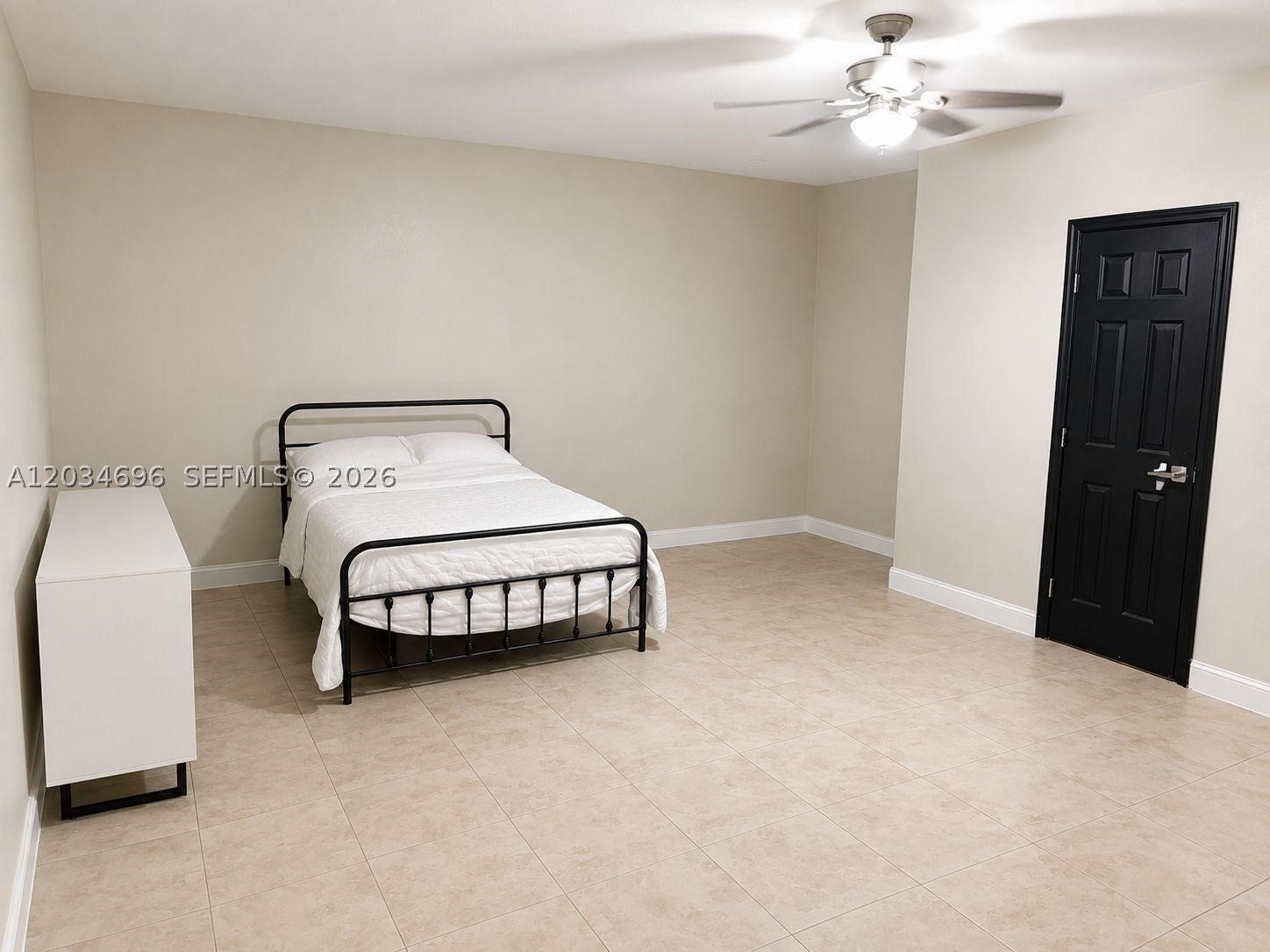 BAY GARDENS - Residential