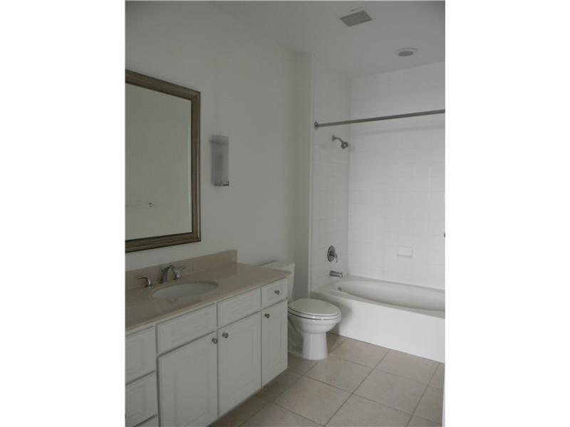 CITE CONDO - Residential Lease