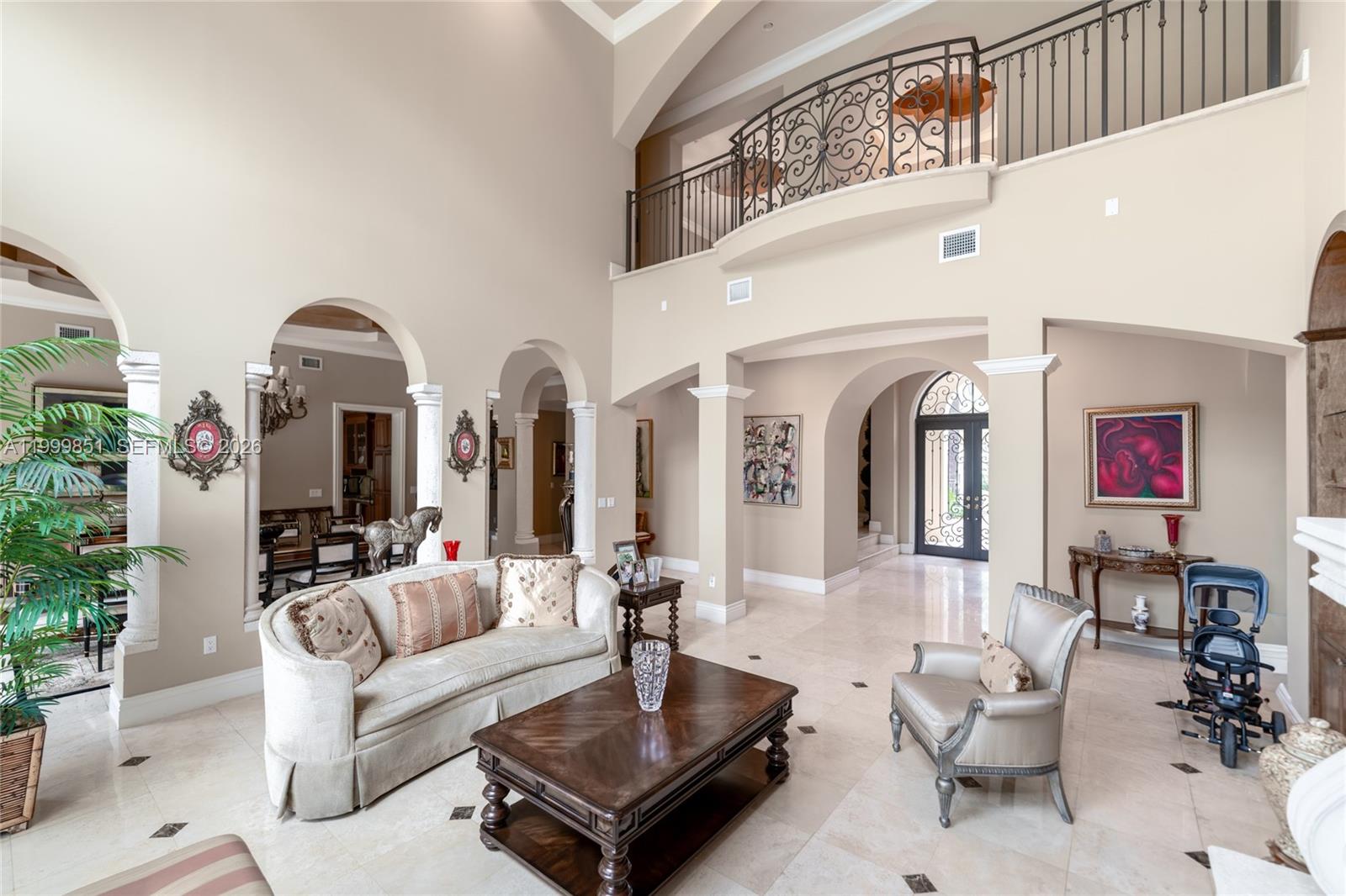 TOWN & RANCH ESTATES - Residential