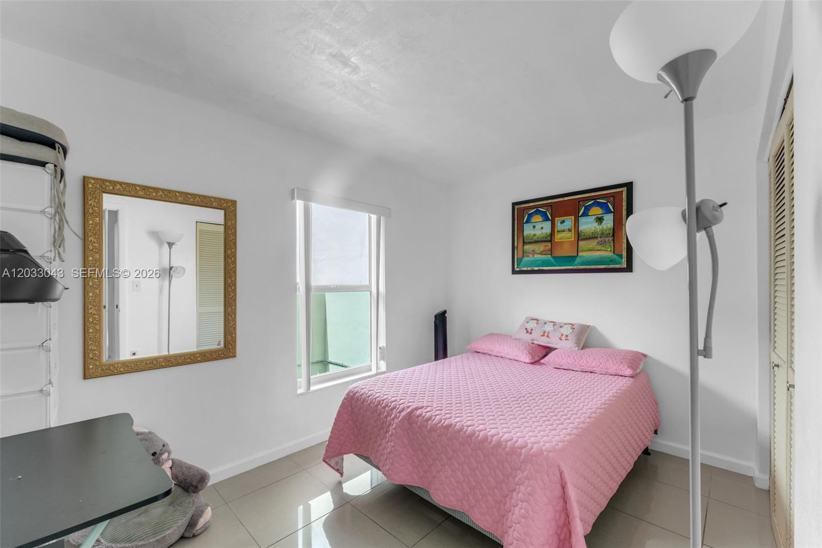 DEVON-AIRE VILLAS SEC 6 - Residential