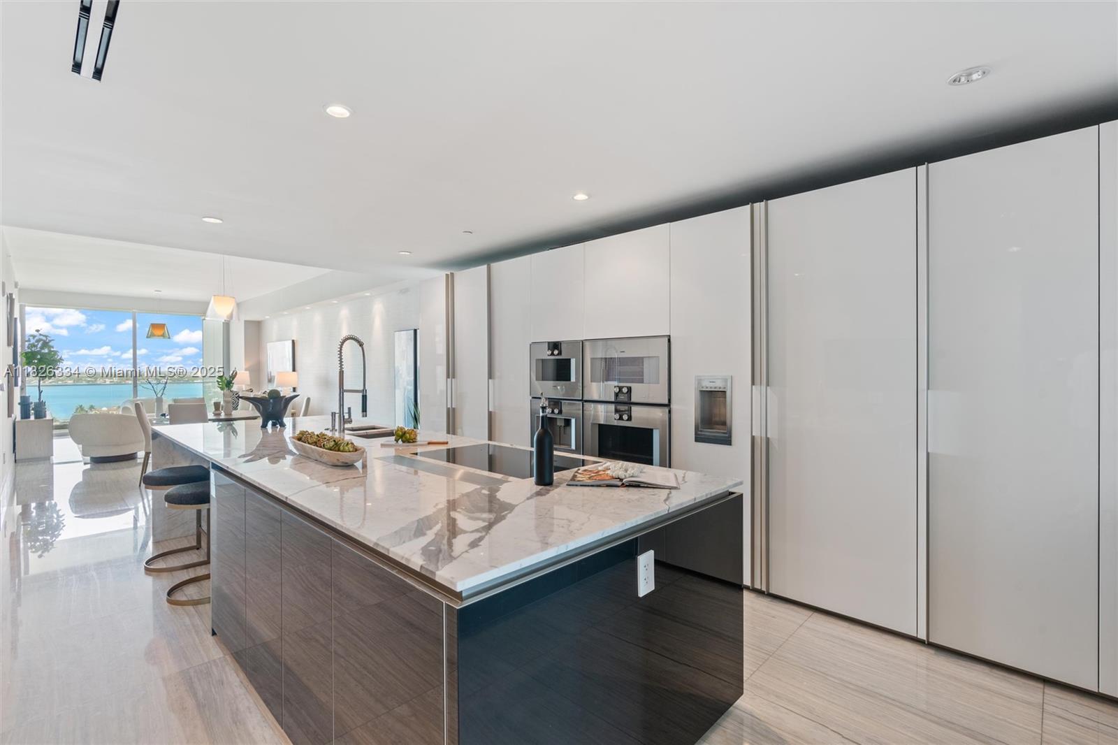 OCEANA BAL HARBOUR CONDO - Residential
