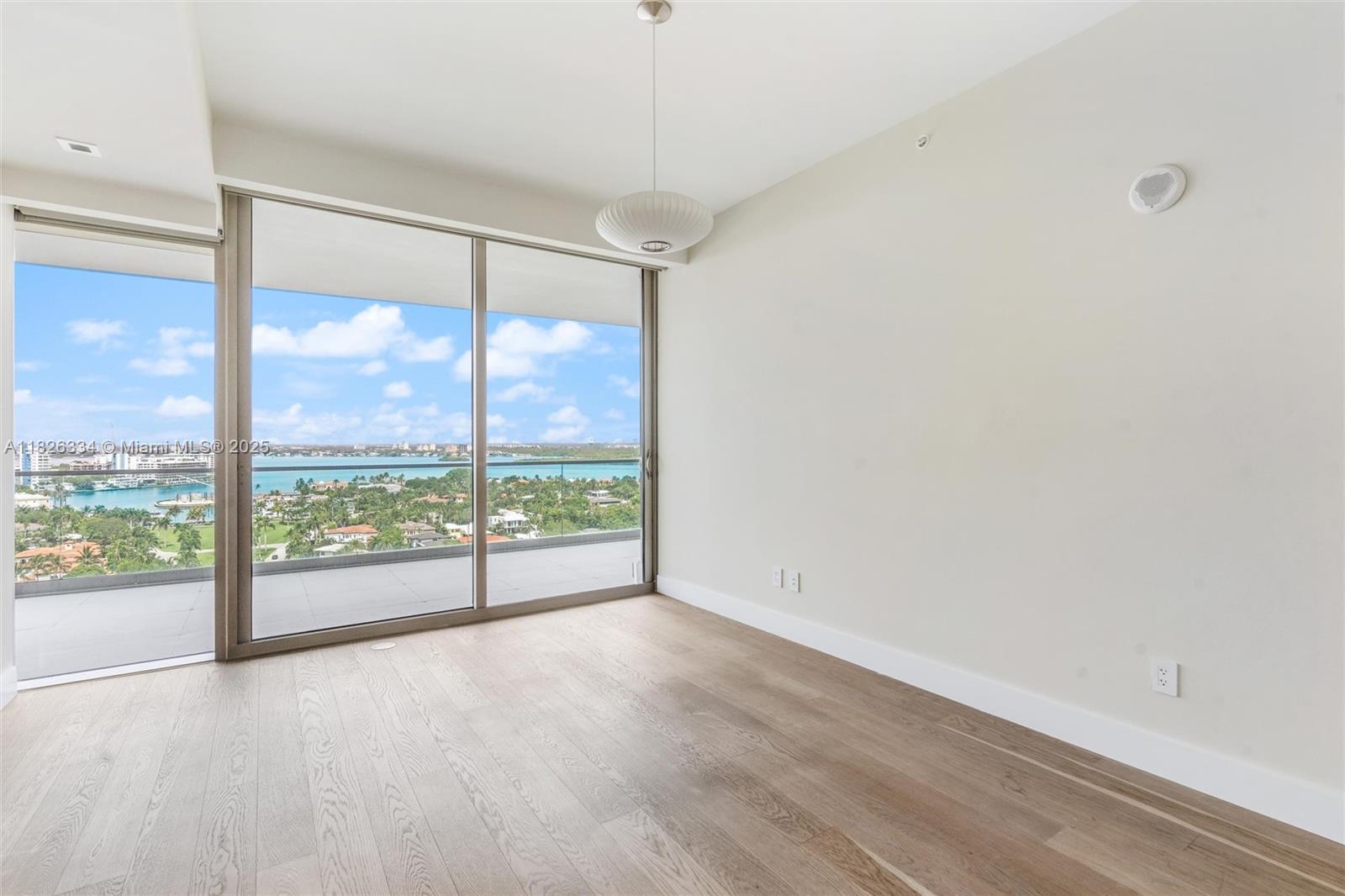 OCEANA BAL HARBOUR CONDO - Residential