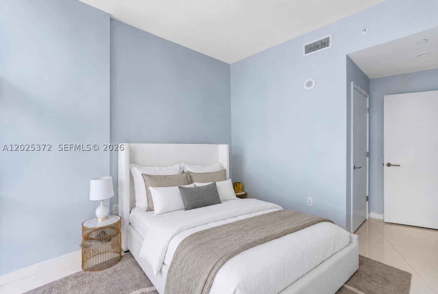 PARAMOUNT MIAMI WORLDCENT - Residential