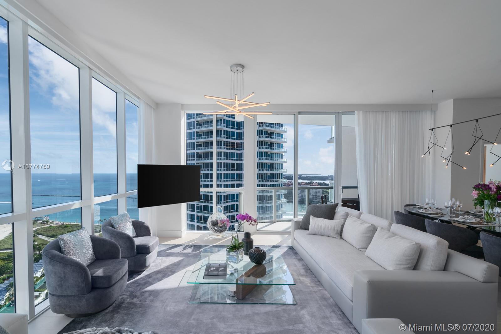 CONTINUUM ON SOUTH BEACH - Residential