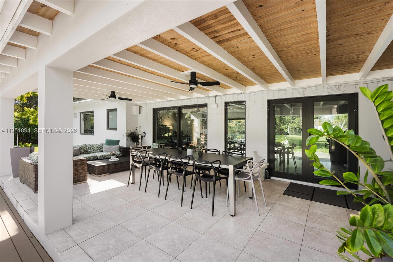 FLAGLER GROVES ESTATES SE - Land