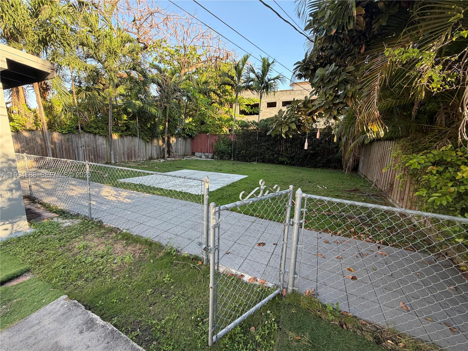 POMELO PARK - Residential