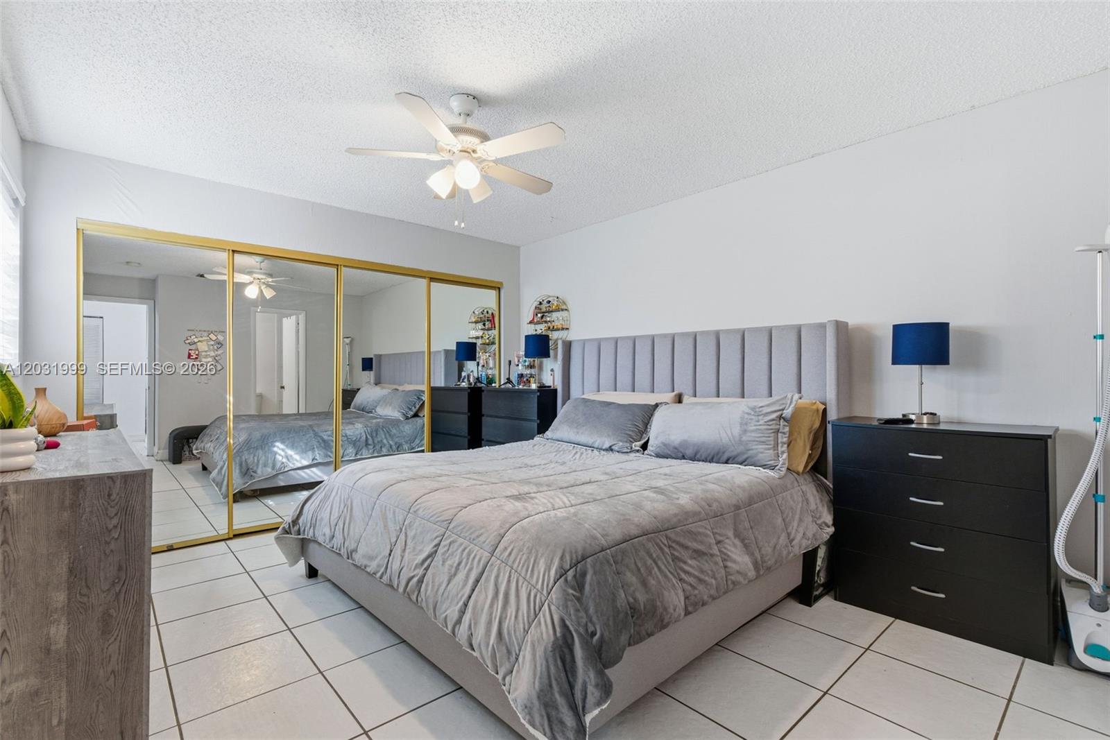 OASIS CONDO NO 2 - Residential