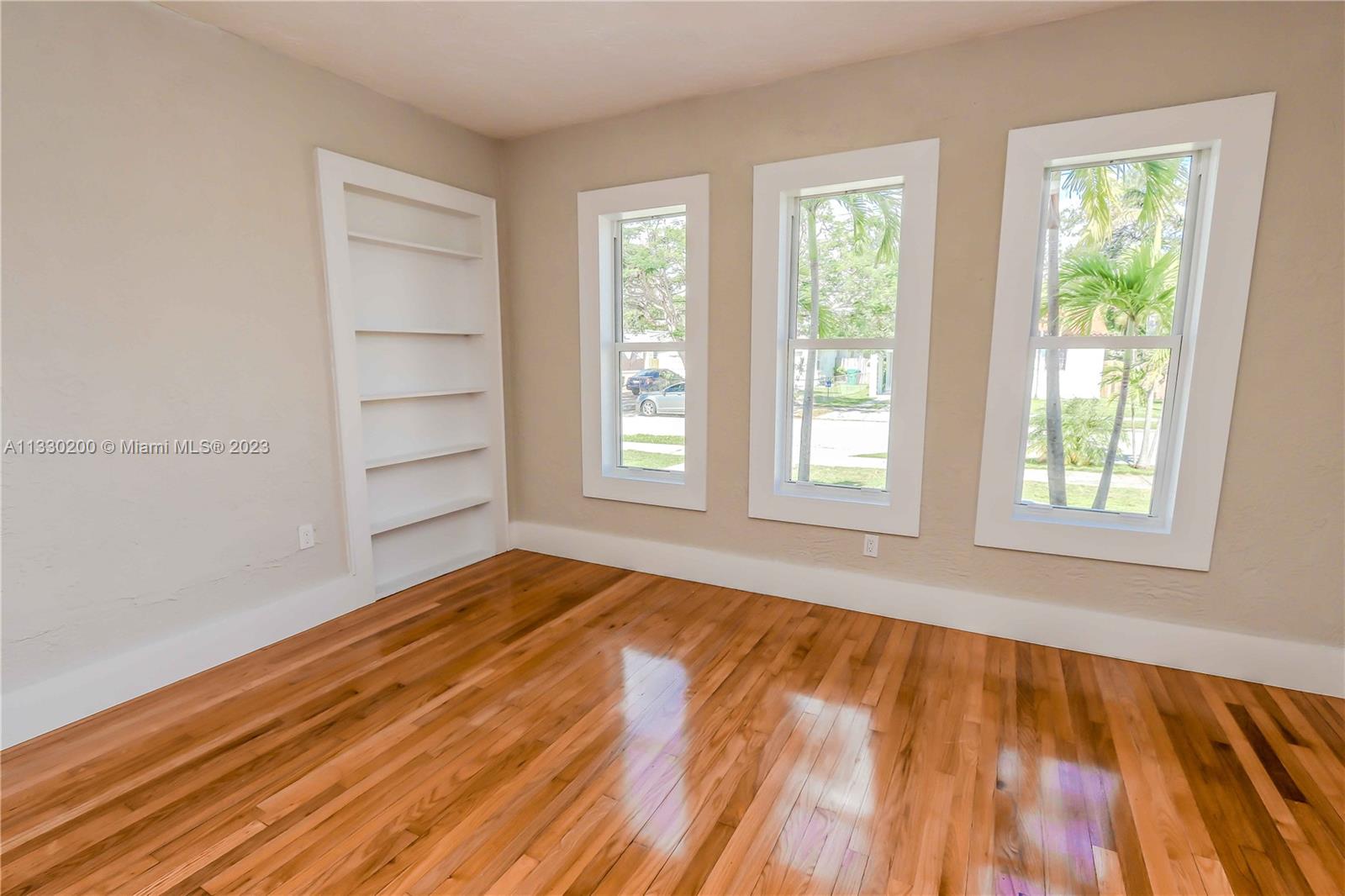 KENSINGTON PARK - Residential Lease