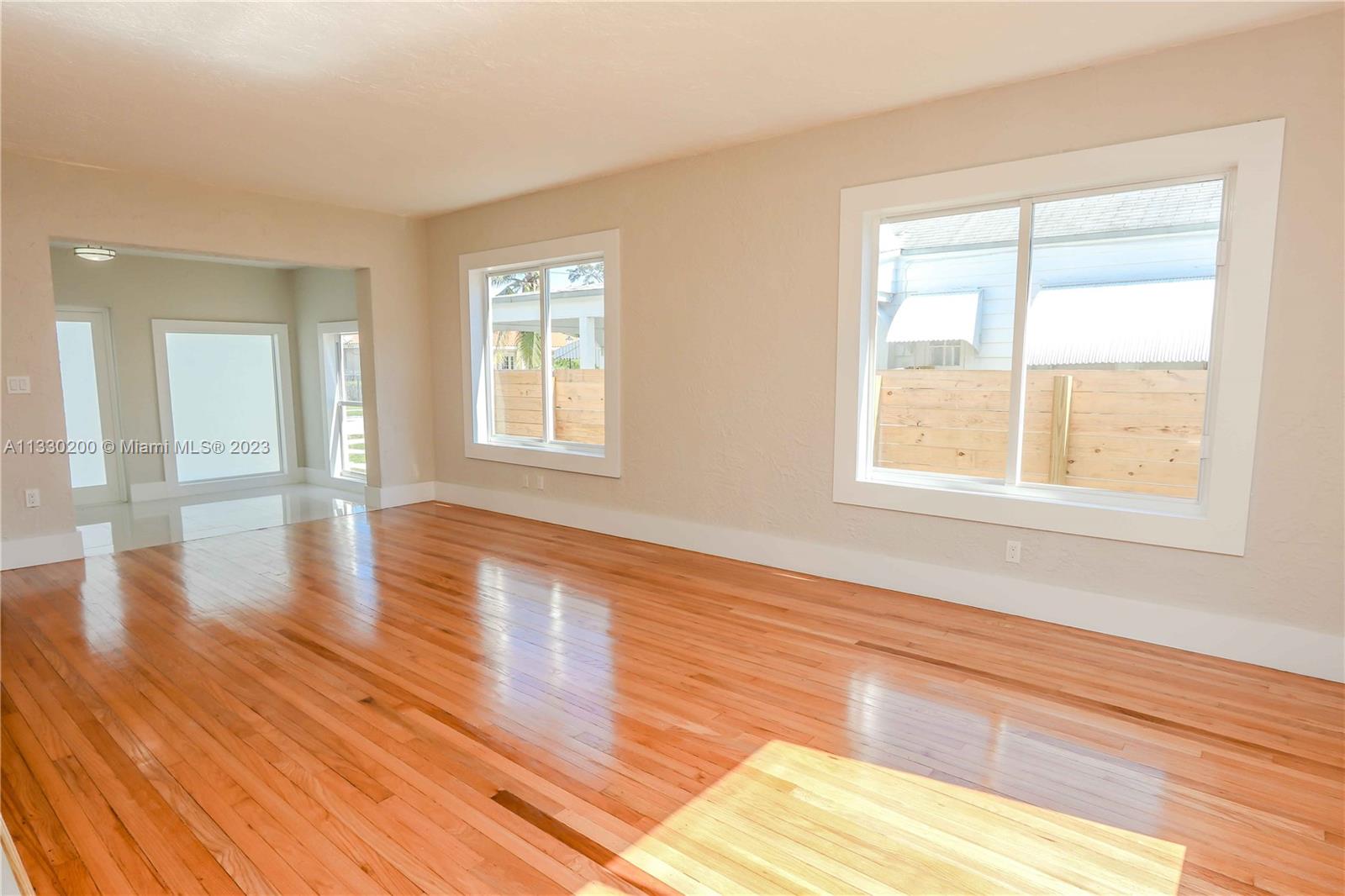 KENSINGTON PARK - Residential Lease