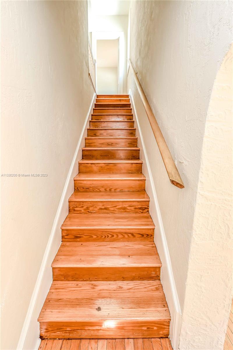 KENSINGTON PARK - Residential Lease